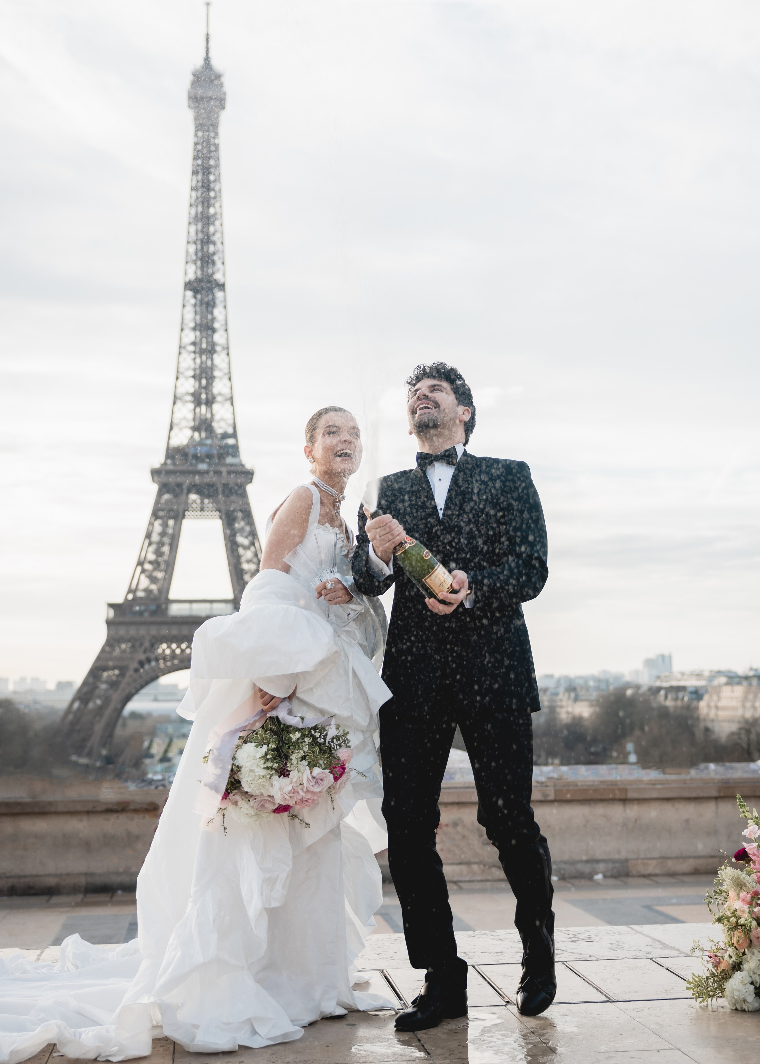 Paris. Professional wedding photographer in Copenhagen, Denmark — Julia Byron