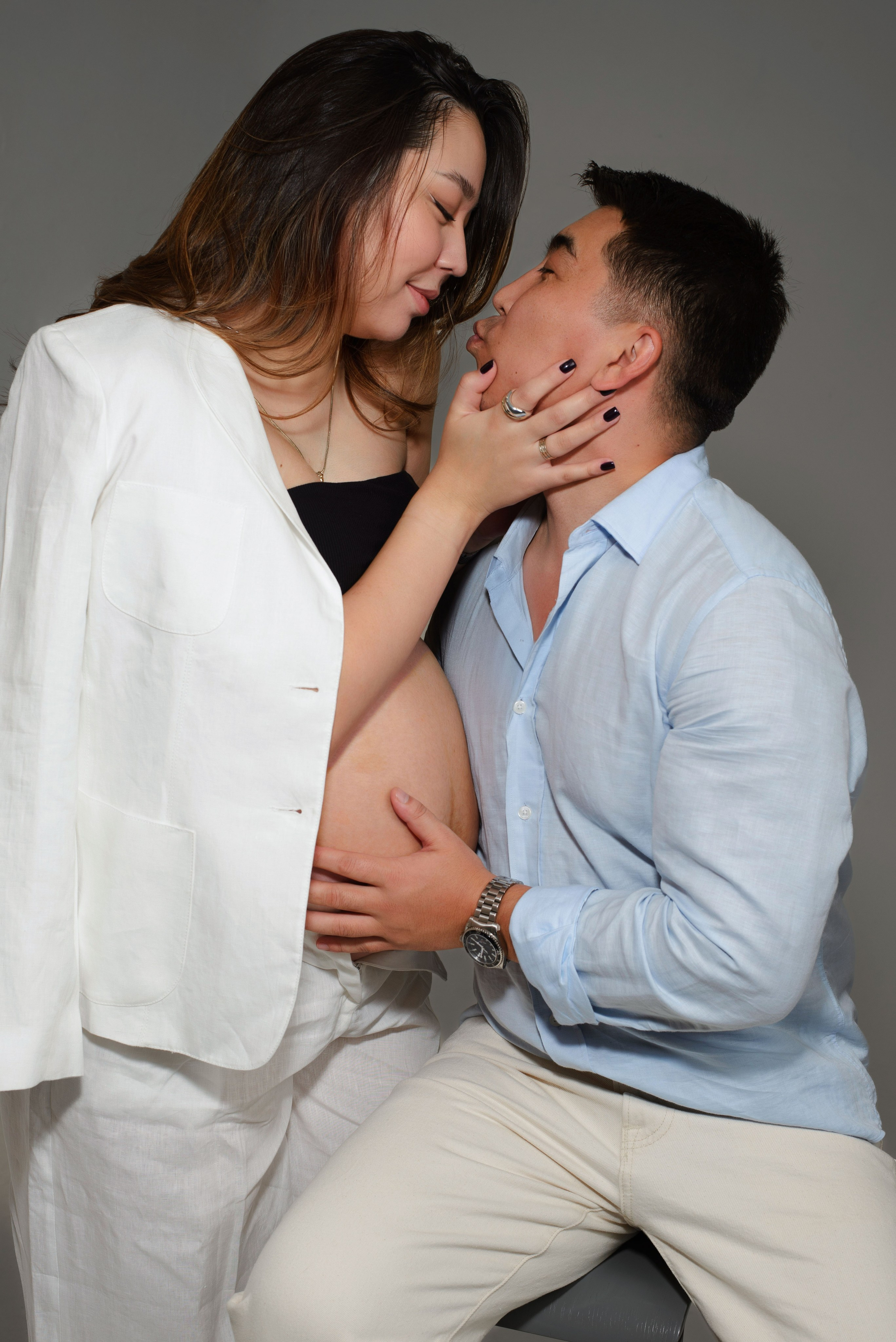 Maternity. Julia Kuzmovych personal and pregnancy photographer in London