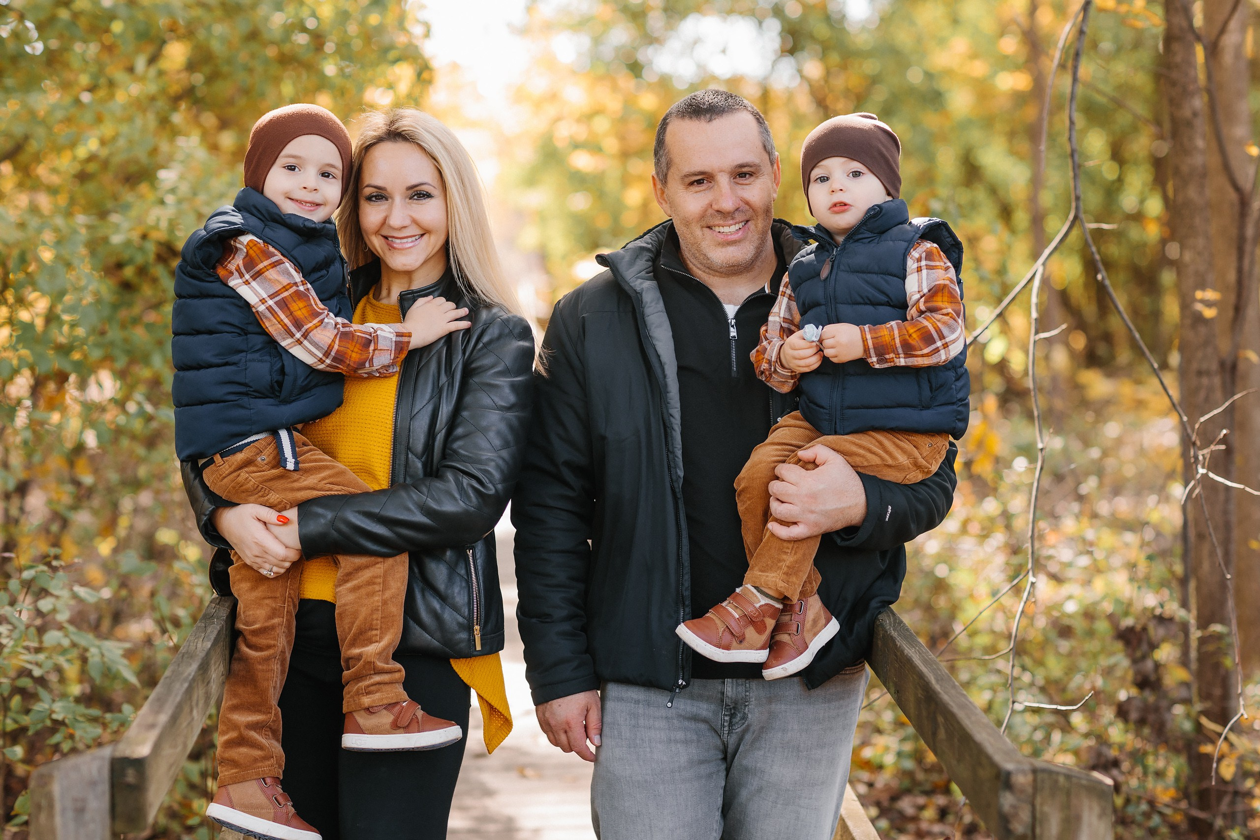 10.21.23 Family Photoshoot. Wedding family event photographer in Chicago Nick Yushevich