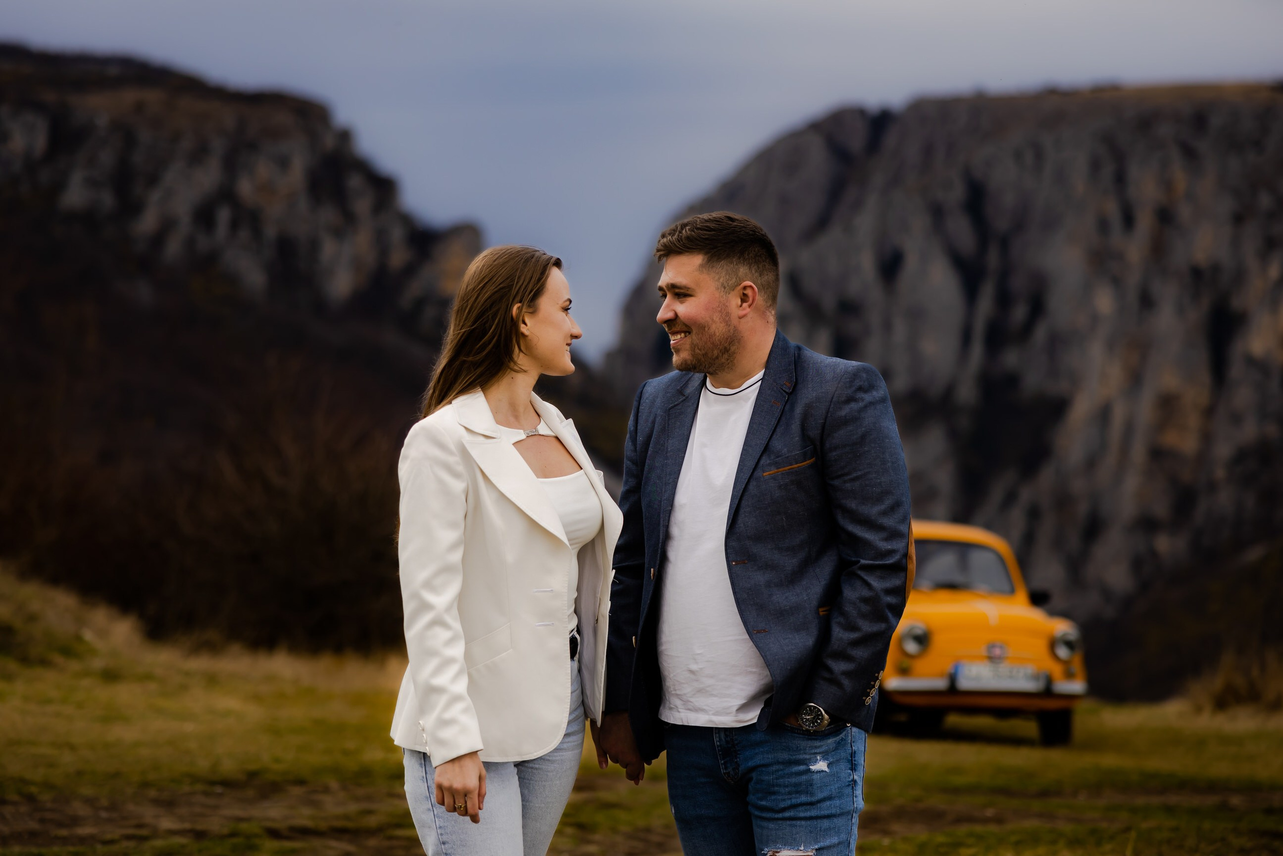 Nuntă & Save the date. Portré 📸 Photographer | Newborn photos • Maternity photos • Engagements • Weddings • Events • Portraits • Families • Birthdays • Parties