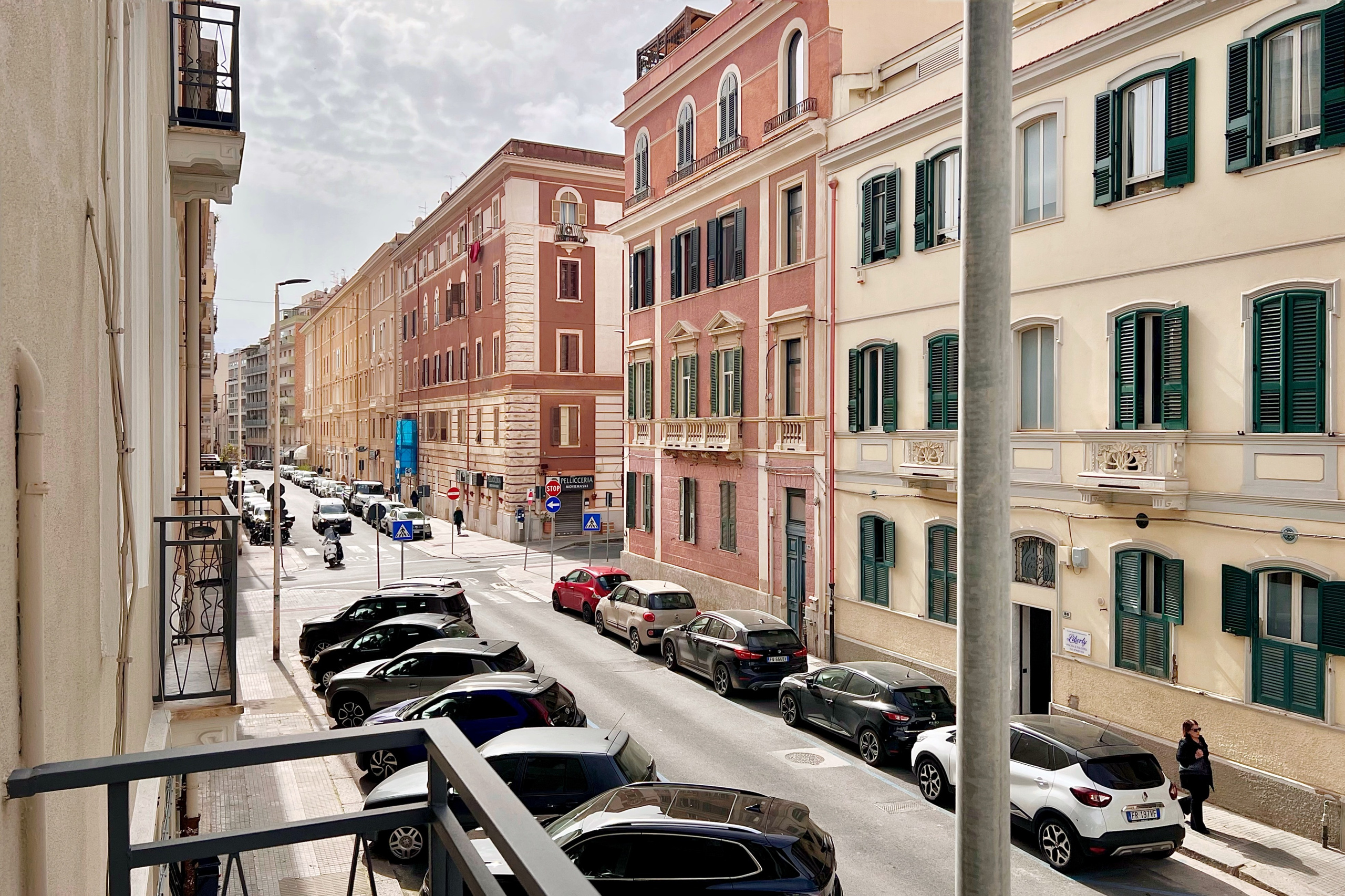 Servizi immobiliare. Eugenia Murru. Fotografa d’interni in Sardegna specializzata in case vacanza, affitti brevi. Foto naturali per Airbnb, Immobiliare in 48 ore