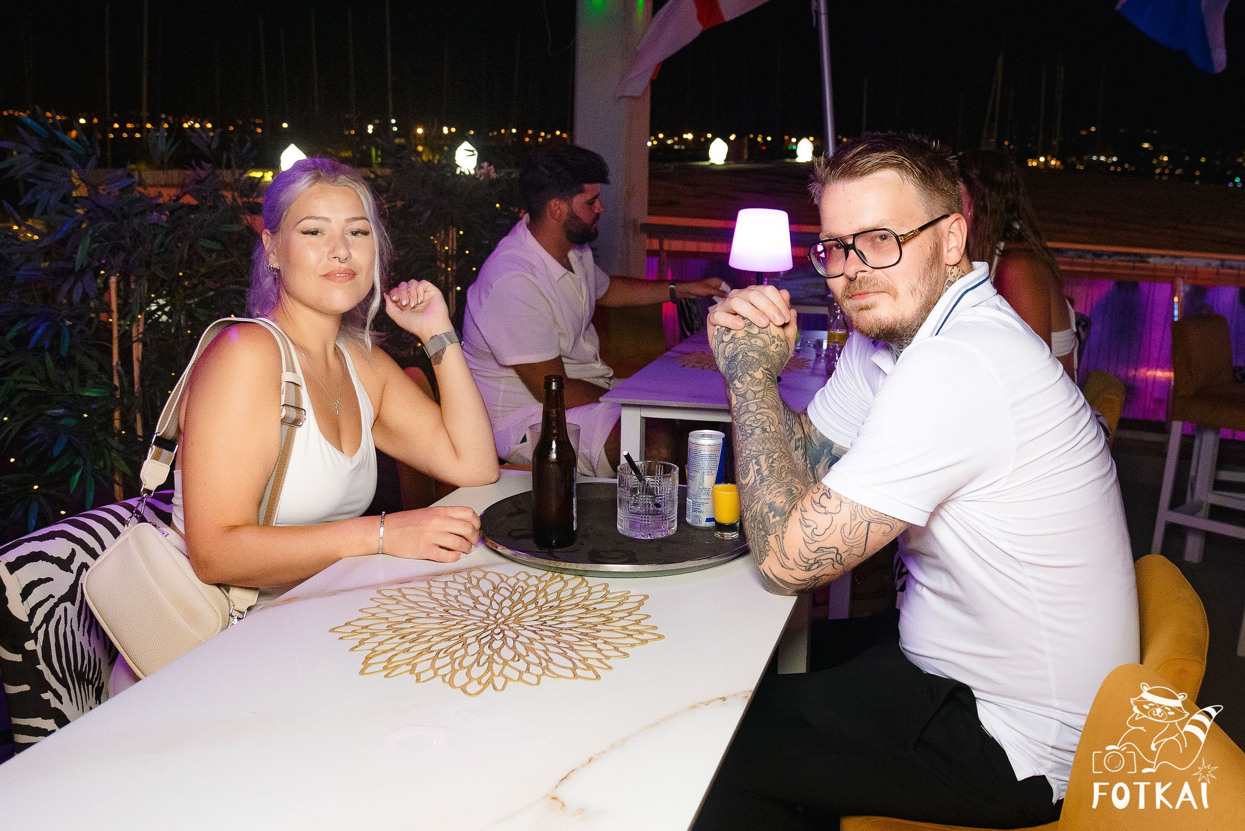 The Sunset Lounge Bar: Reportaje fotográfico 09.08.25 | FOTKAI