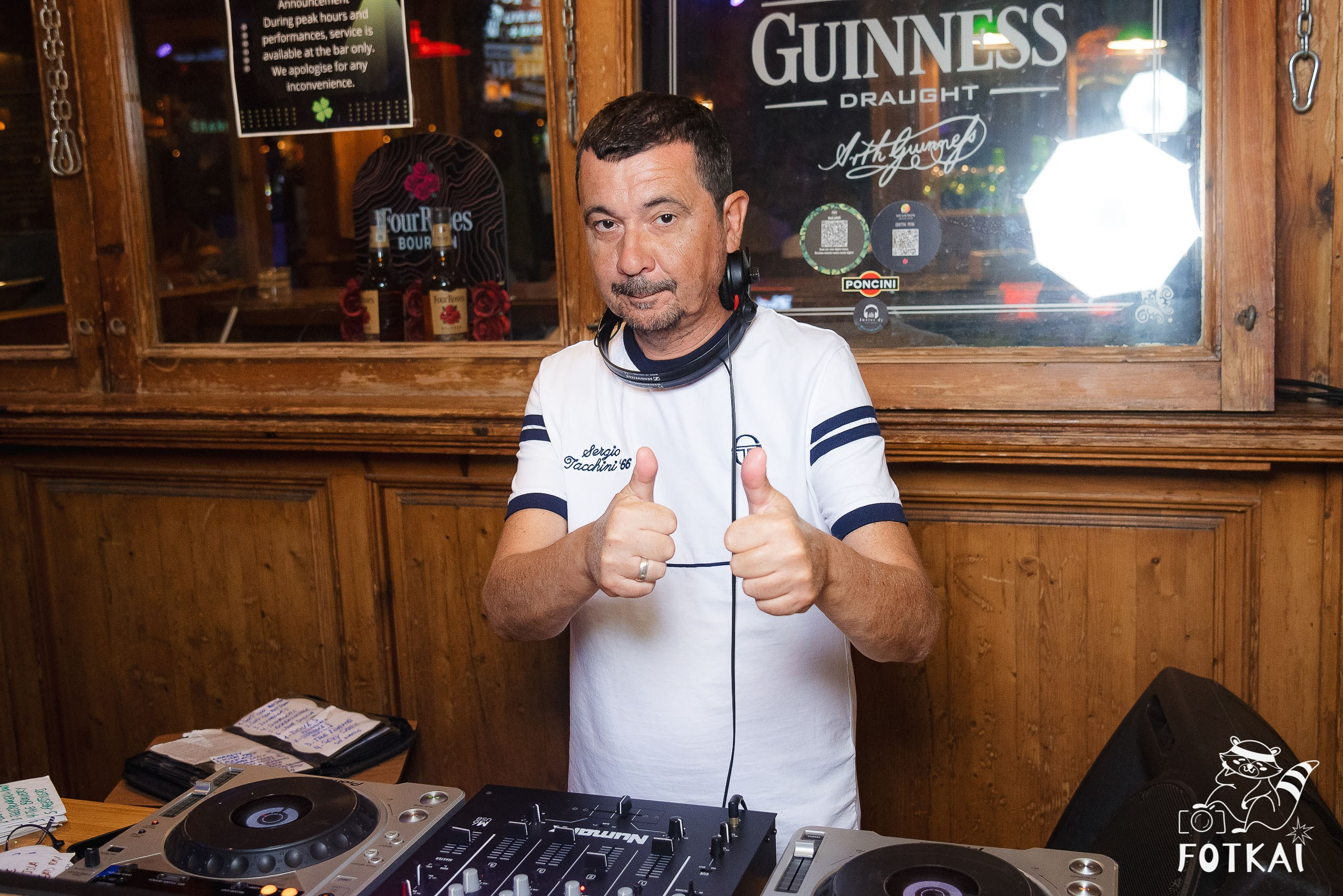 Bloody Mess en Shannon | Irish Pub: Reportaje fotográfico 15.08.25 | FOTKAI