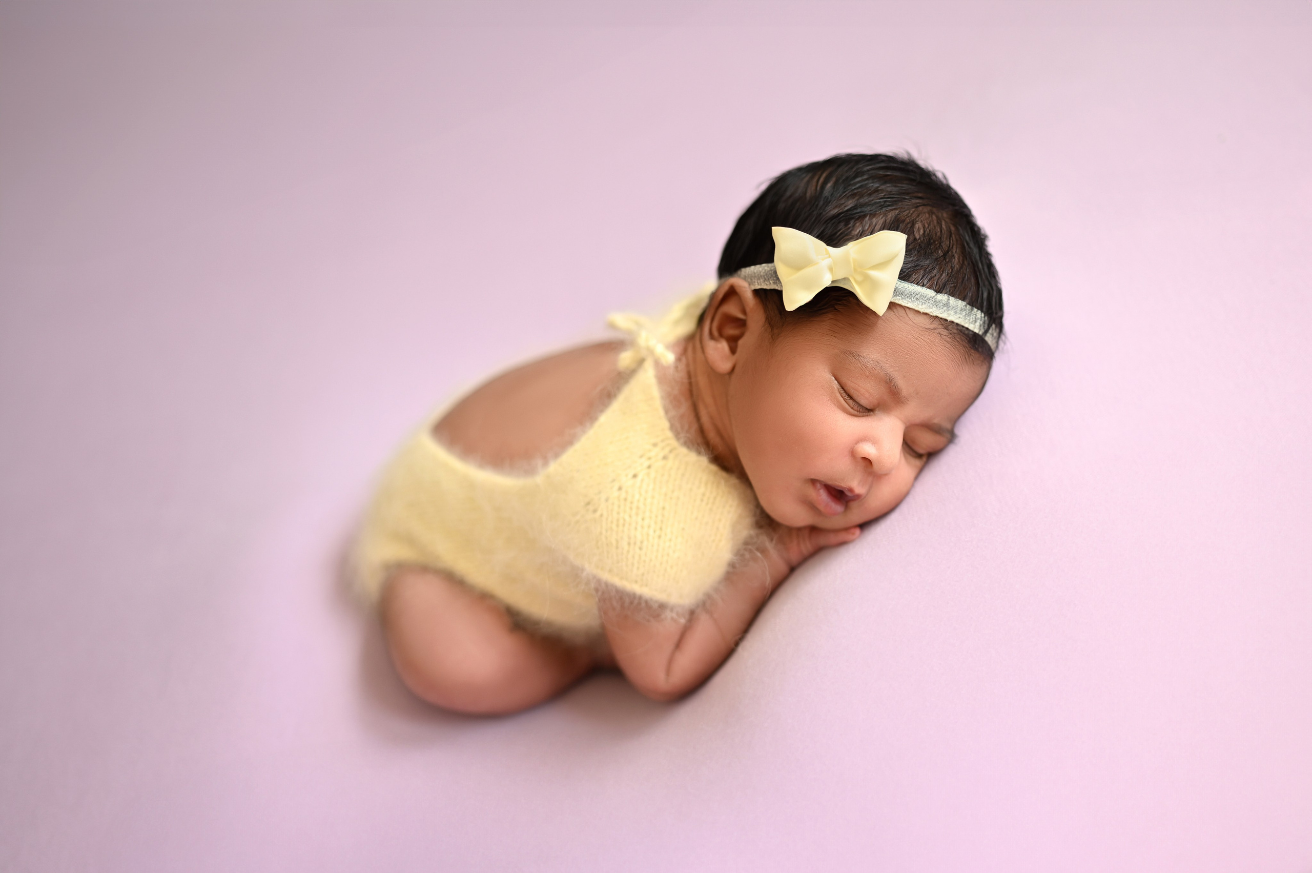 Babys. Baby und Familie Fotografin in Gummersbach Juliia Schwahlen