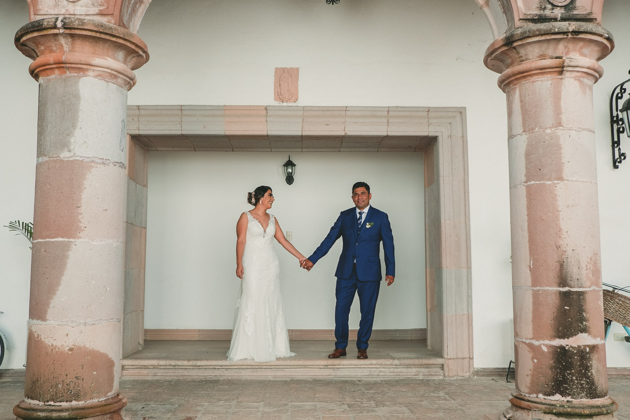 Diana y Saul. Wedding and family photographer in Mexico City