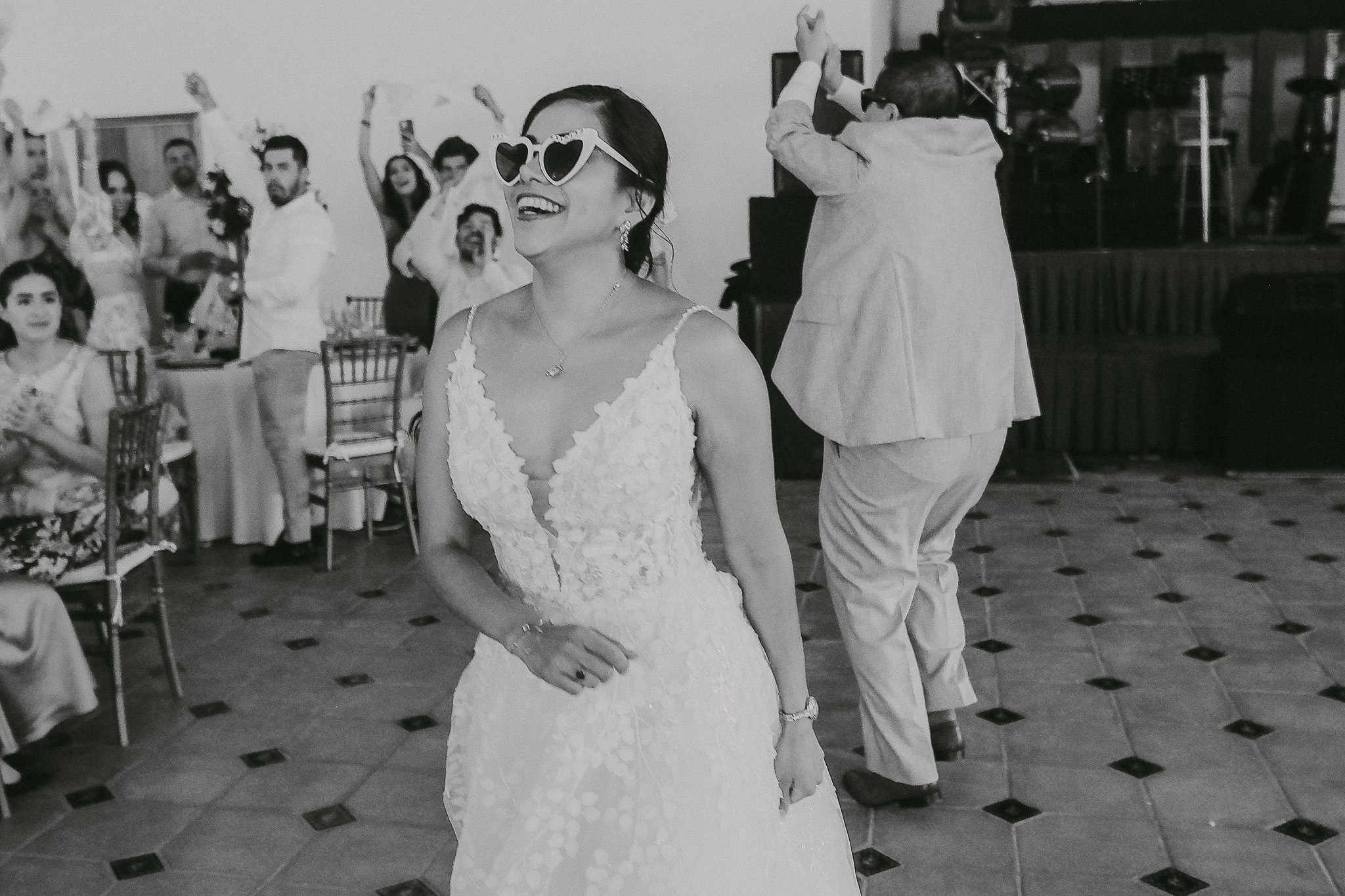 Vianney & Roberto. Wedding and family photographer in Mexico City