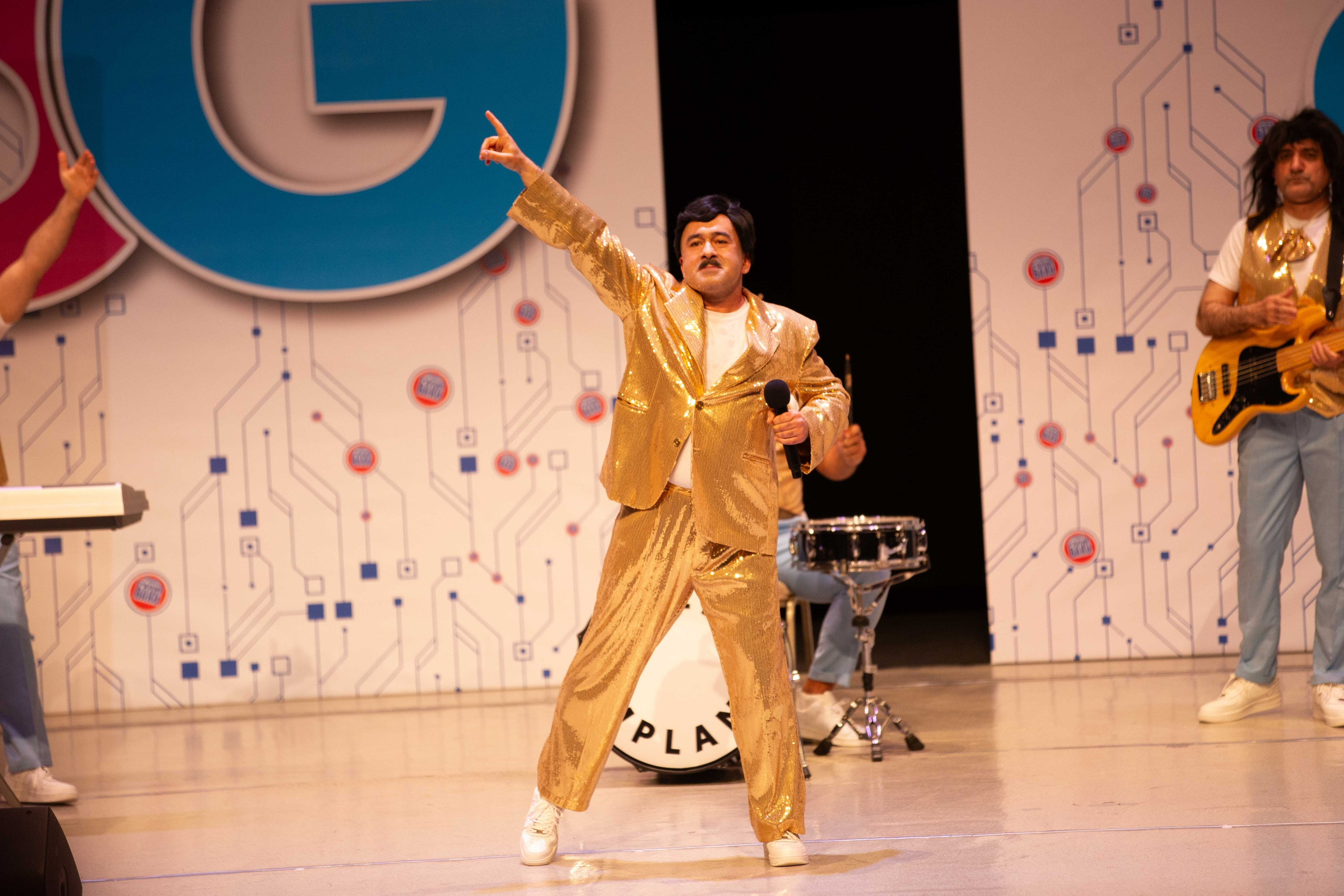 PLANET PARNI IZ BAKU. Wedding&Event photographer Ismail Rzayev in Baku