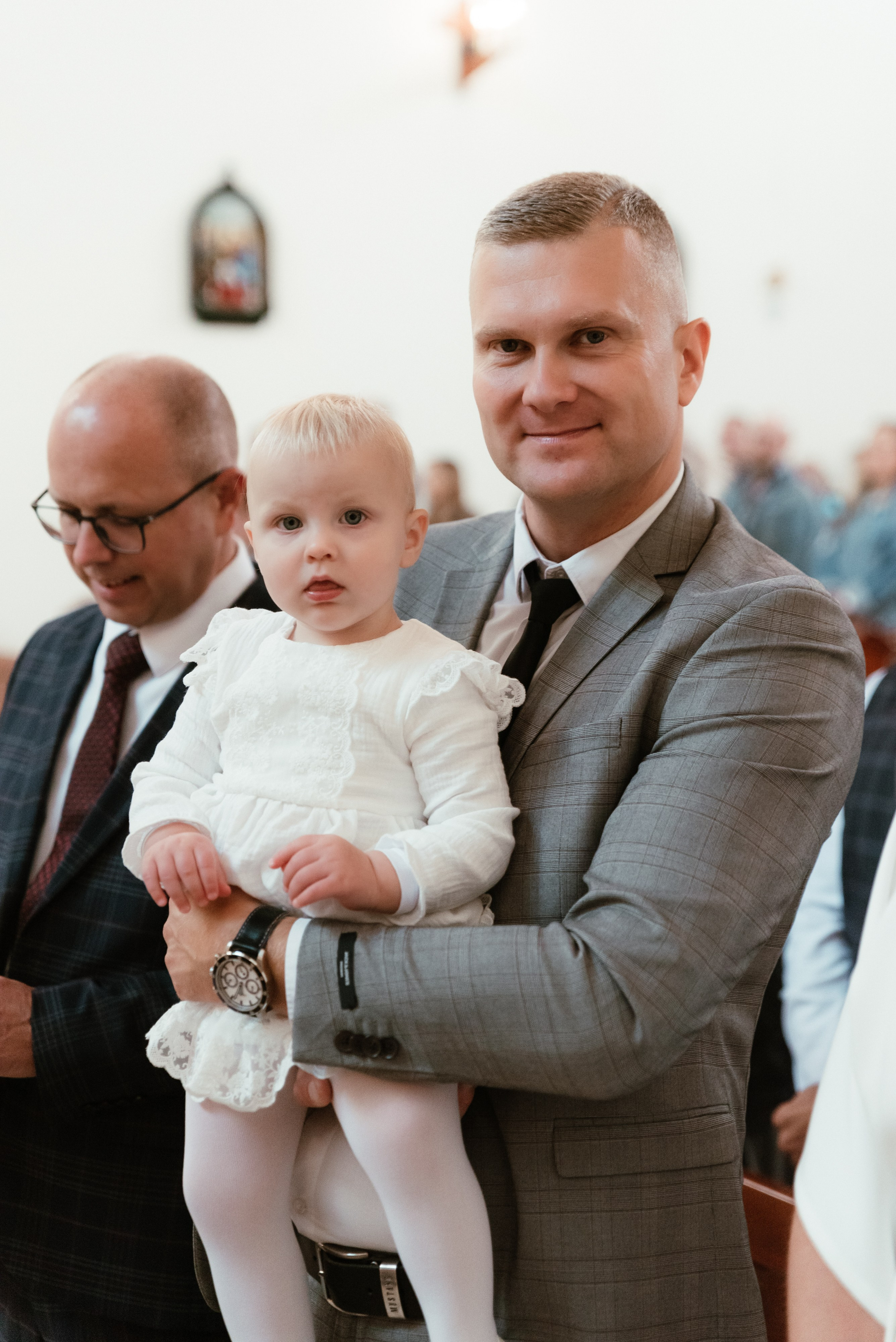 Chrzest Pola. Eugene Save – Fotograf Ślubny i Rodzinny | Warszawa i Cała Polska