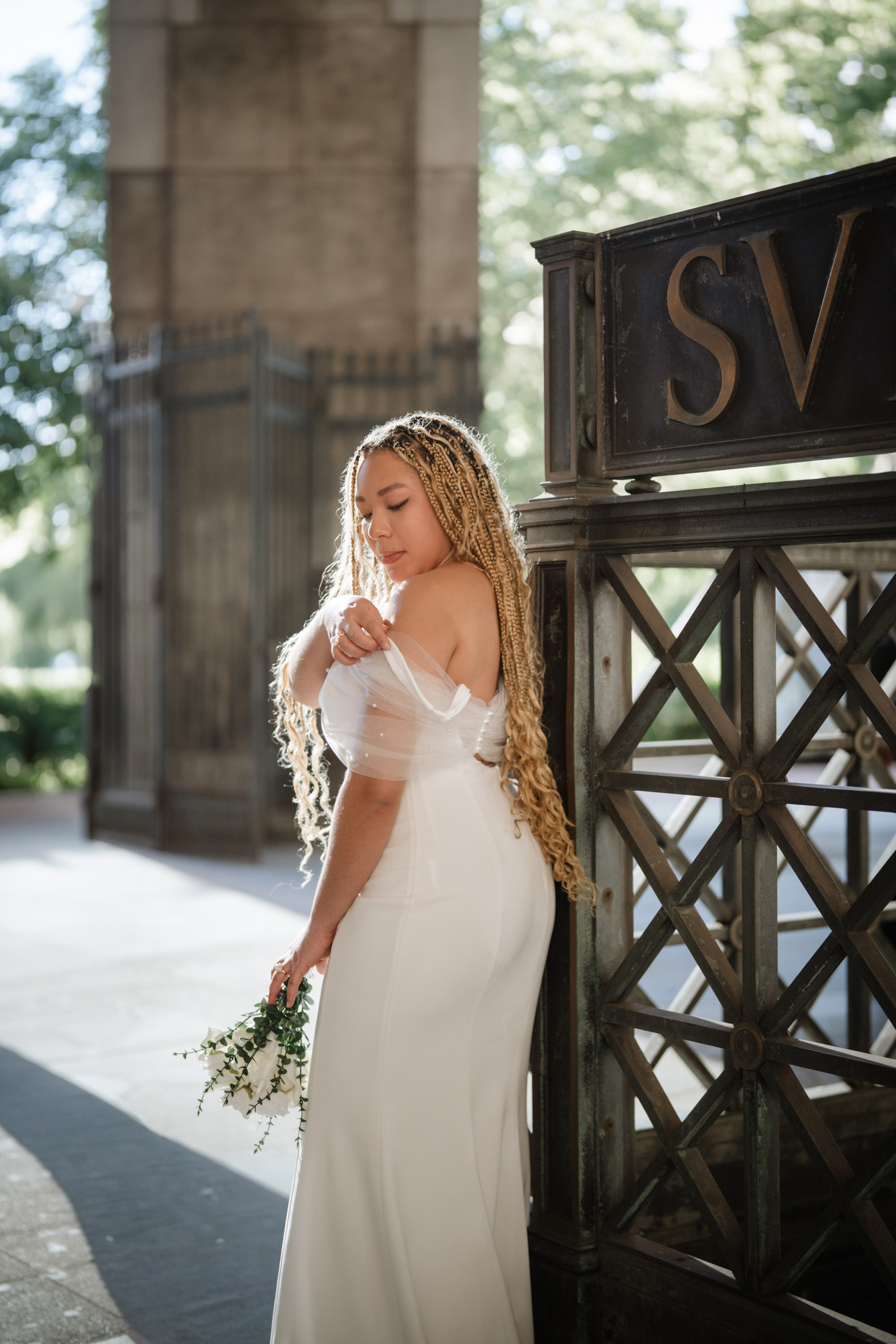 Raquel as a bride. Portrait and wedding photographer in New York