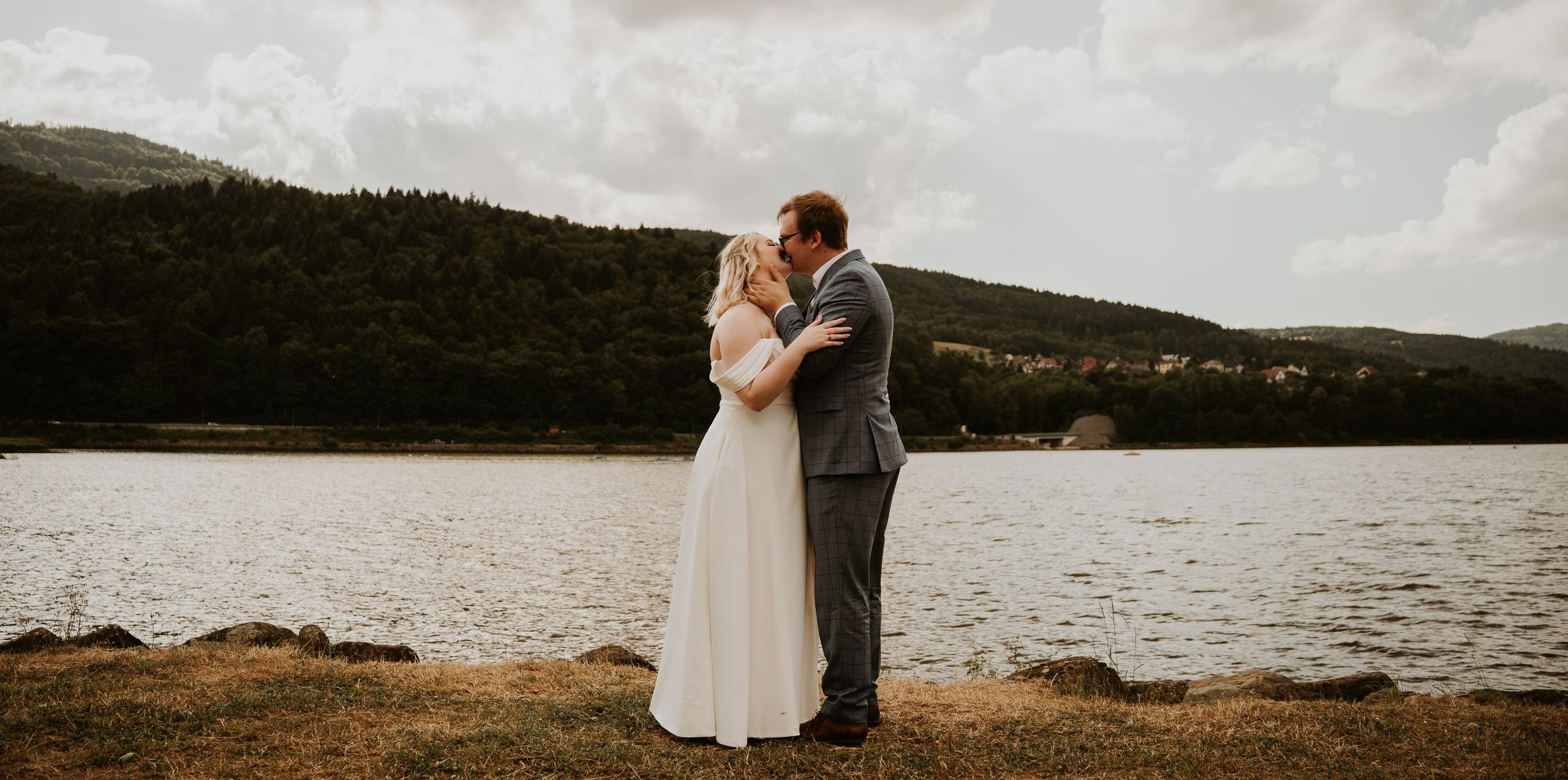 Wiktoria & Antek. Michał Kaźmierczyk - Fotograf