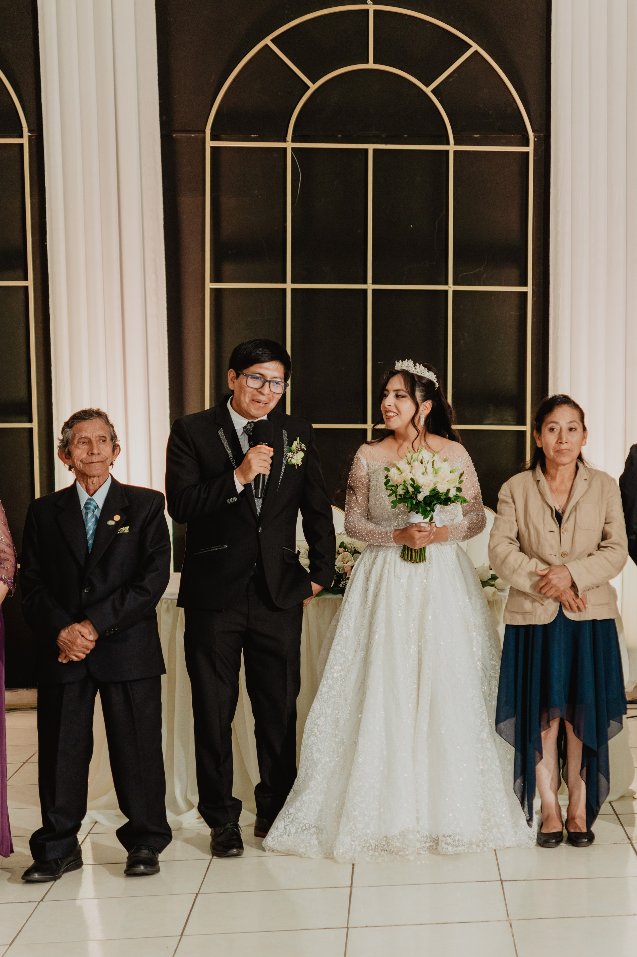 FERNANDO + MARIBEL | BODA RELIGIOSA. Studio KVTA | Fotografía y Video de Bodas en Arequipa