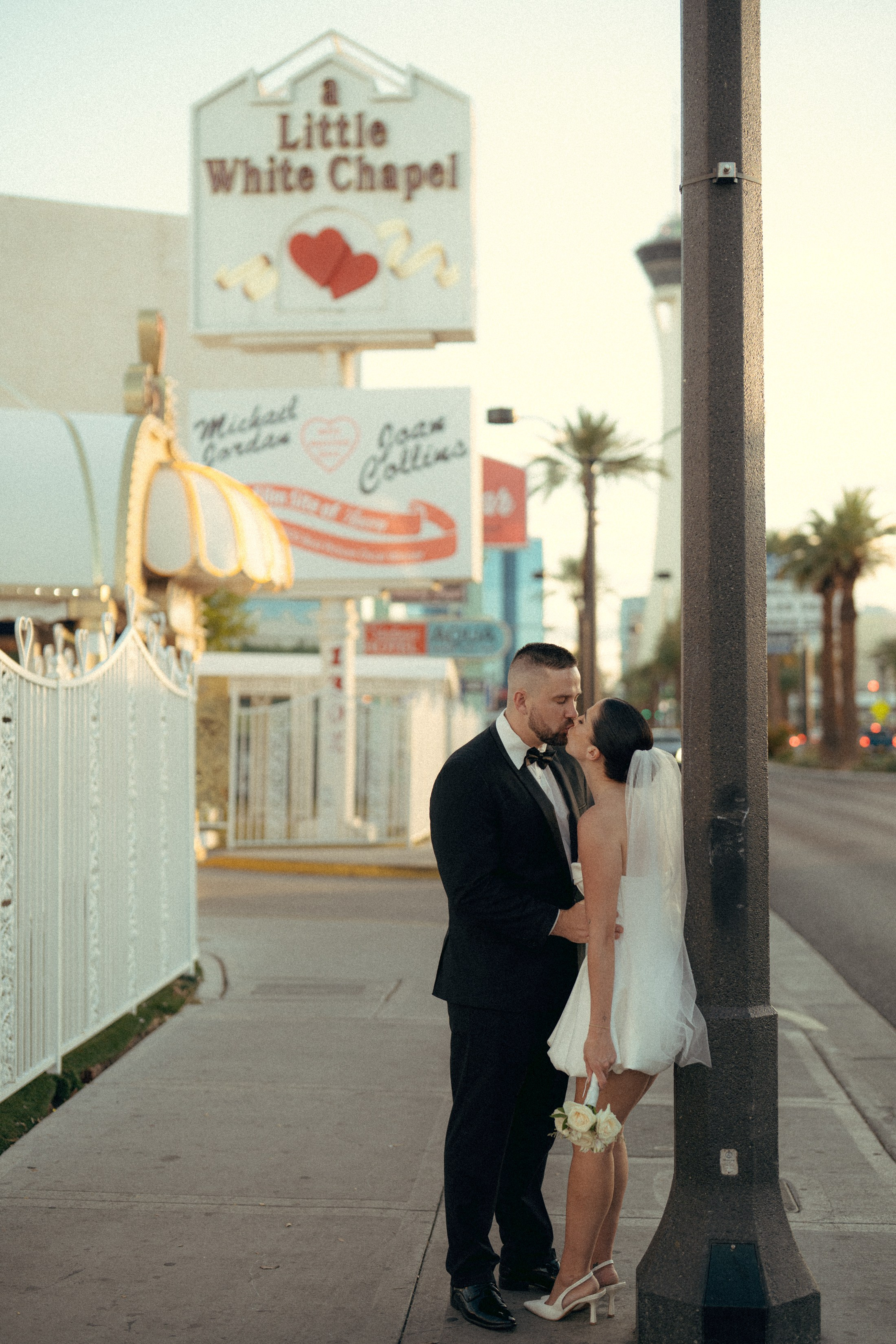 Alex&Danny. Wedding & elopement photographer Viktoriya Kravtsov. Las Vegas
