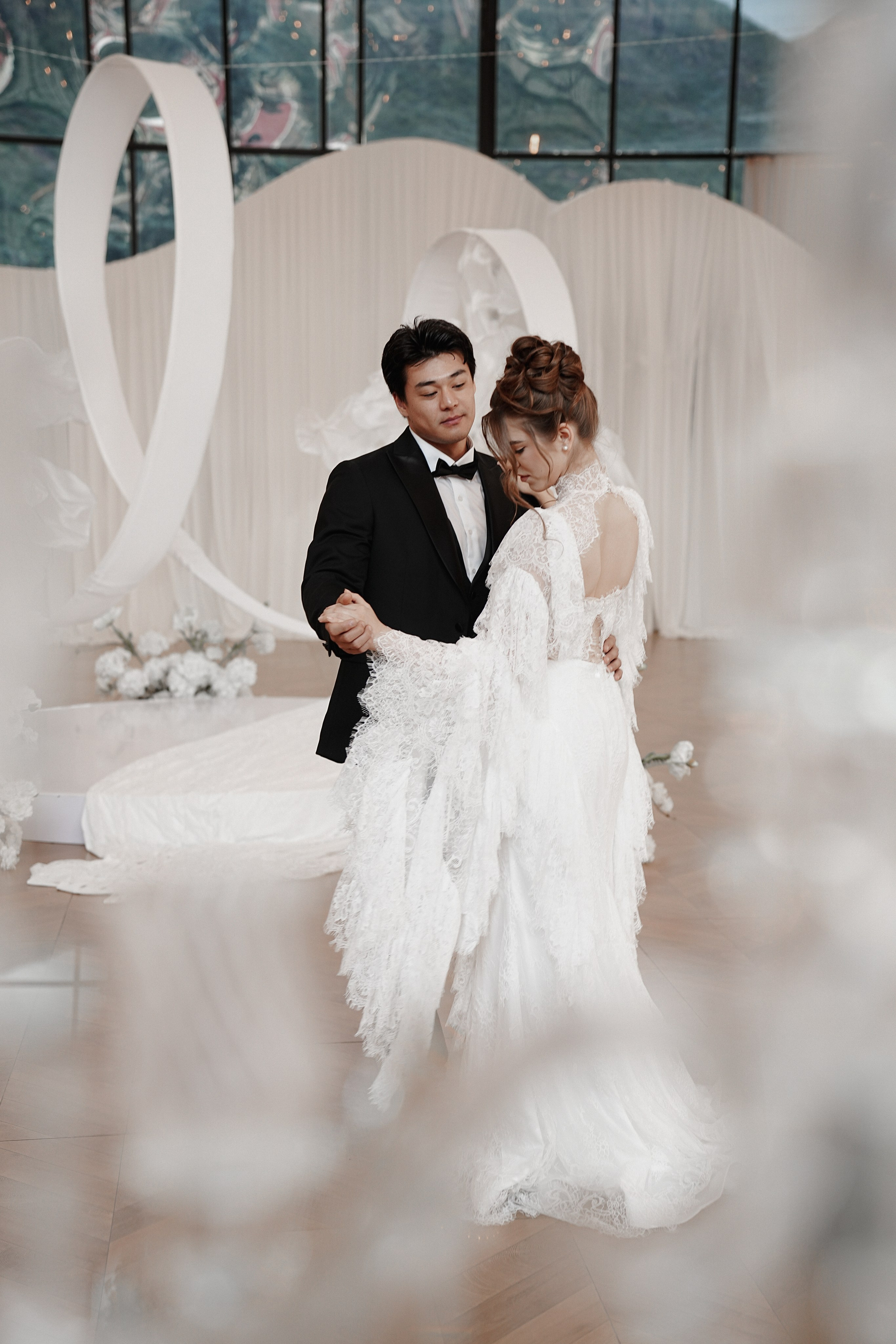 E & A. Sariev