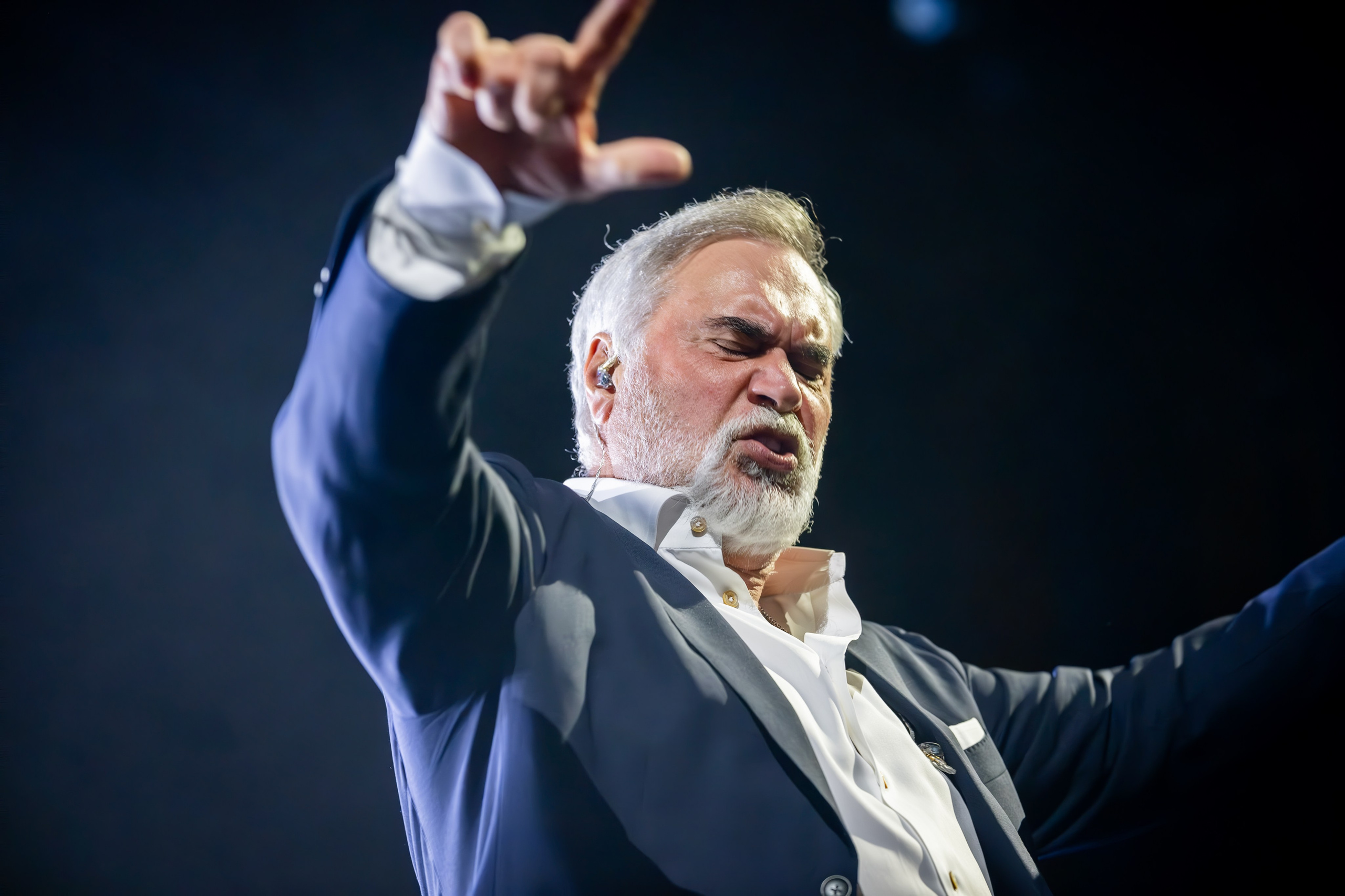 VALERY MELADZE. Reportage concert portrait photography in the San Francisco Bay Area