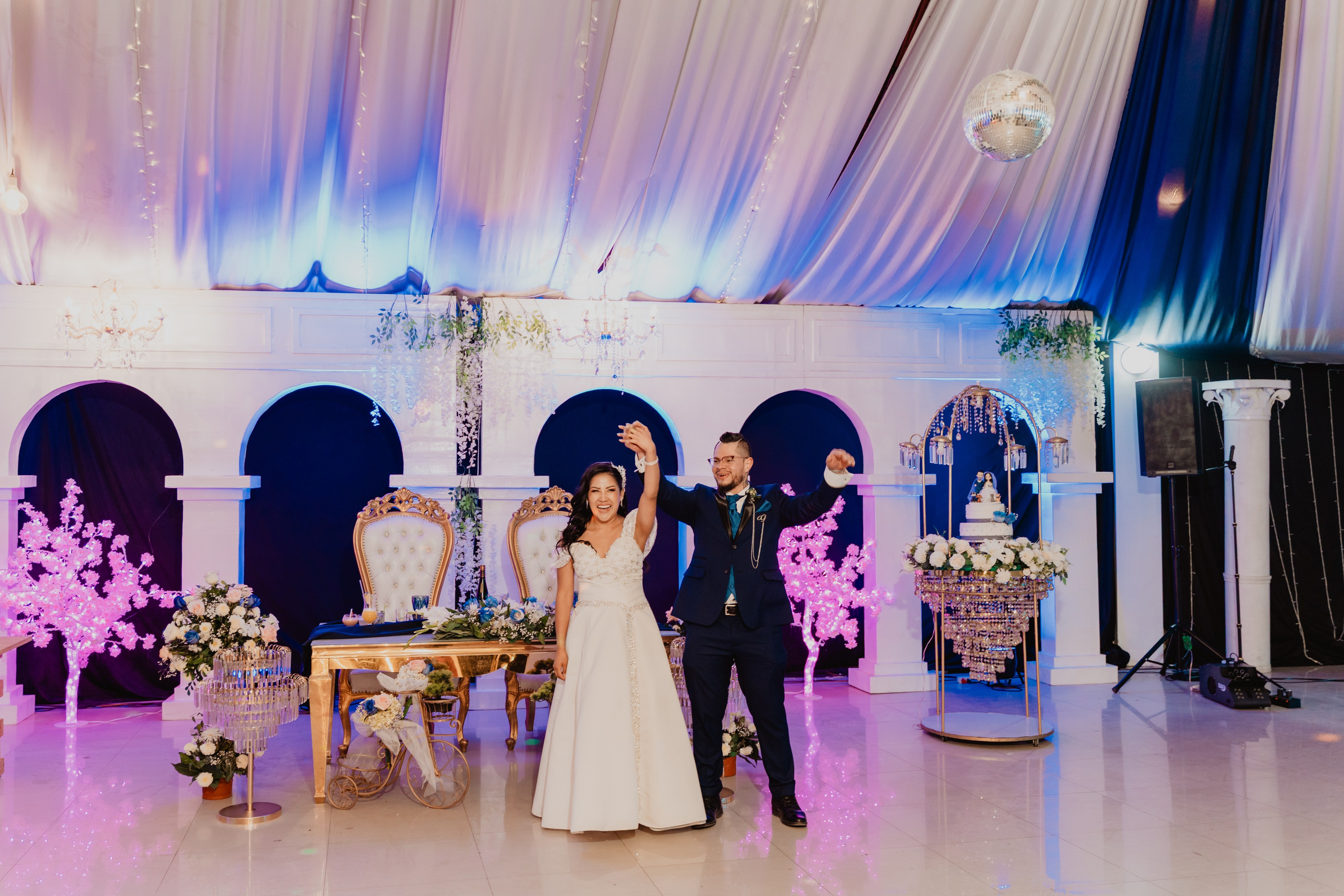 GABRIELA + JORGE | BODA CIVIL RELIGIOSA. Studio KVTA | Fotografía y Video de Bodas en Arequipa