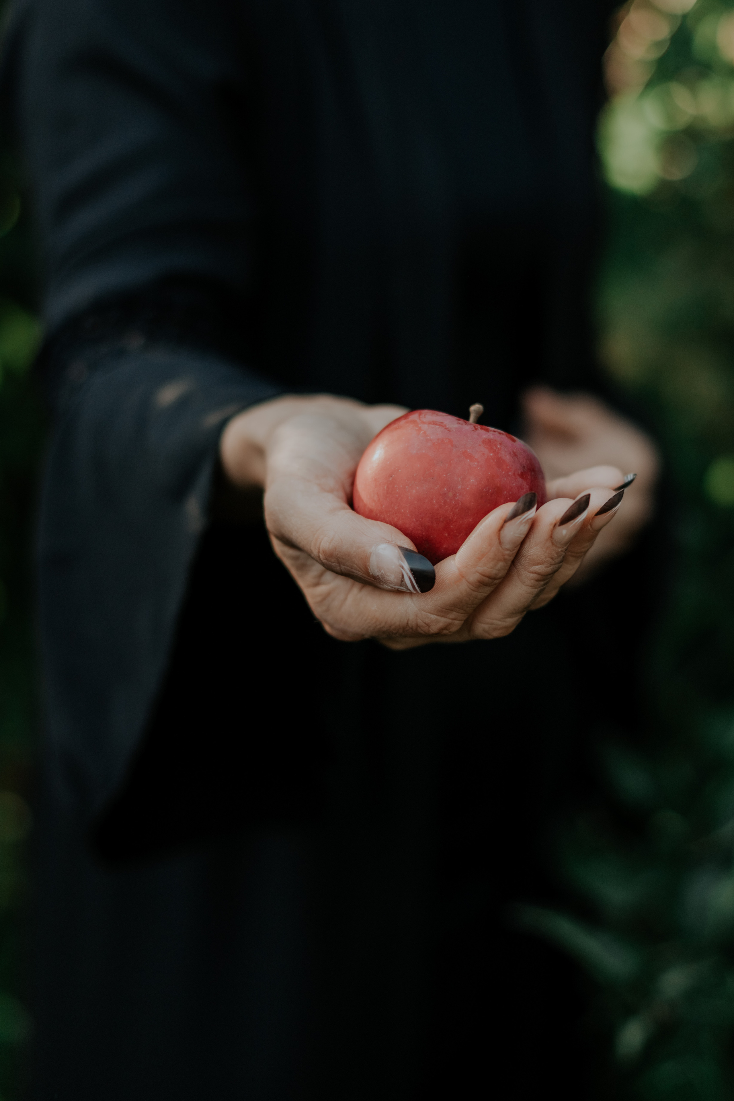 Mazliet burvības. Jūsu fotogrāfs - Iveta Marčenoka