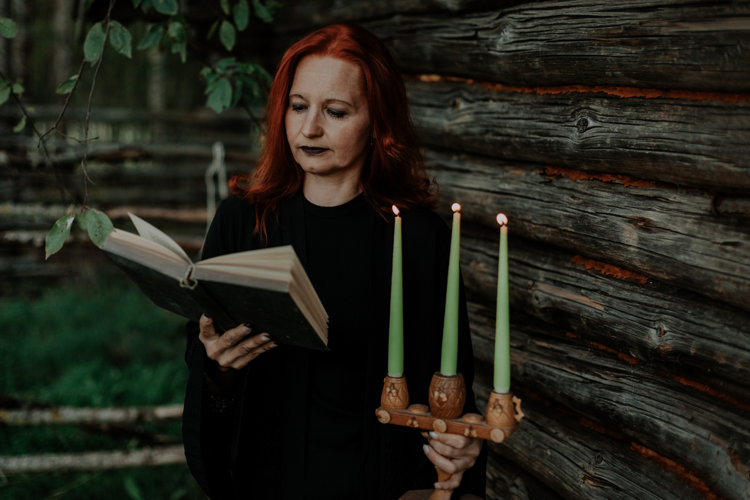 Mazliet burvības. Jūsu fotogrāfs - Iveta Marčenoka