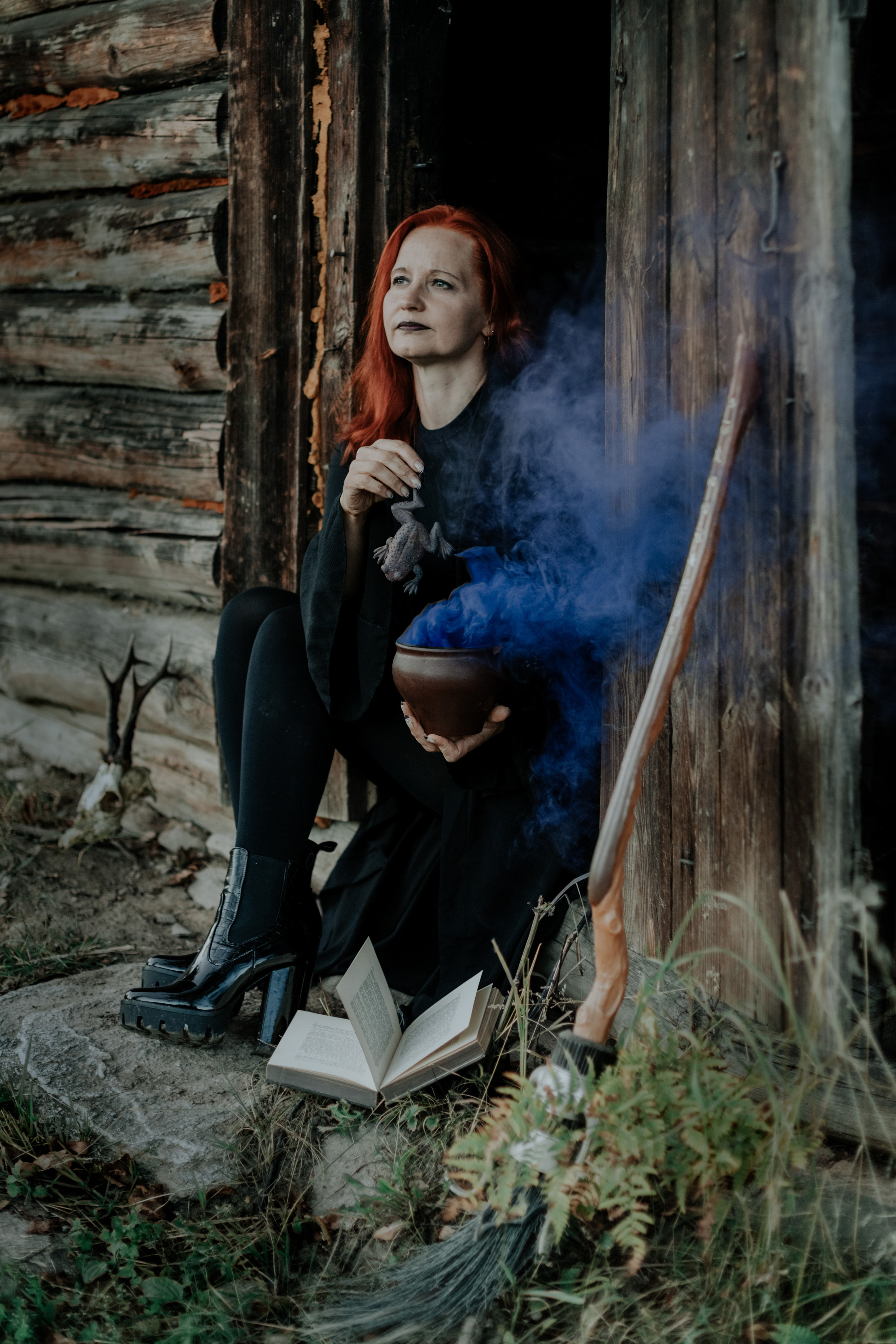 Mazliet burvības. Jūsu fotogrāfs - Iveta Marčenoka