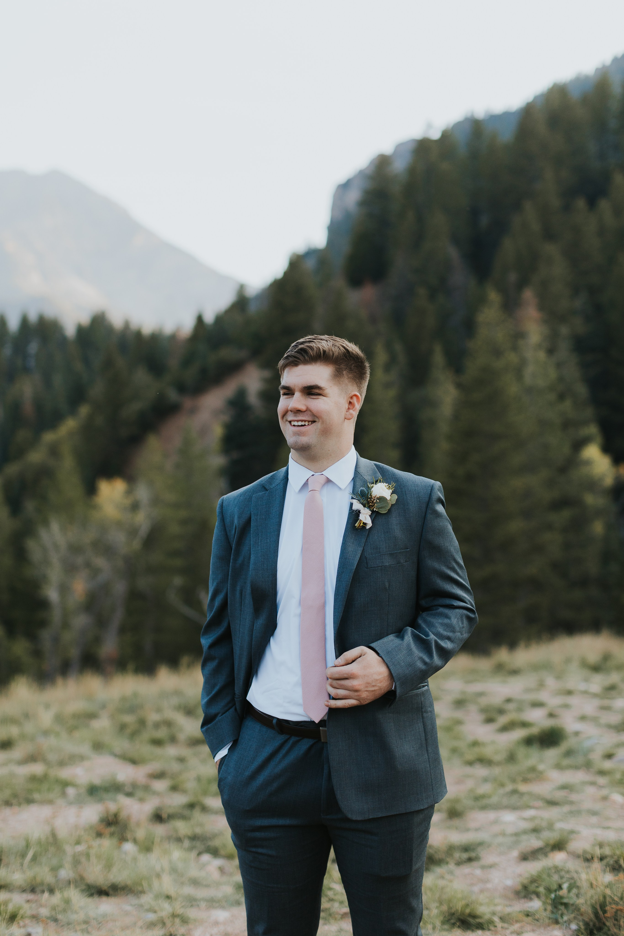 Rachel + Thad. Utah Family Photographer