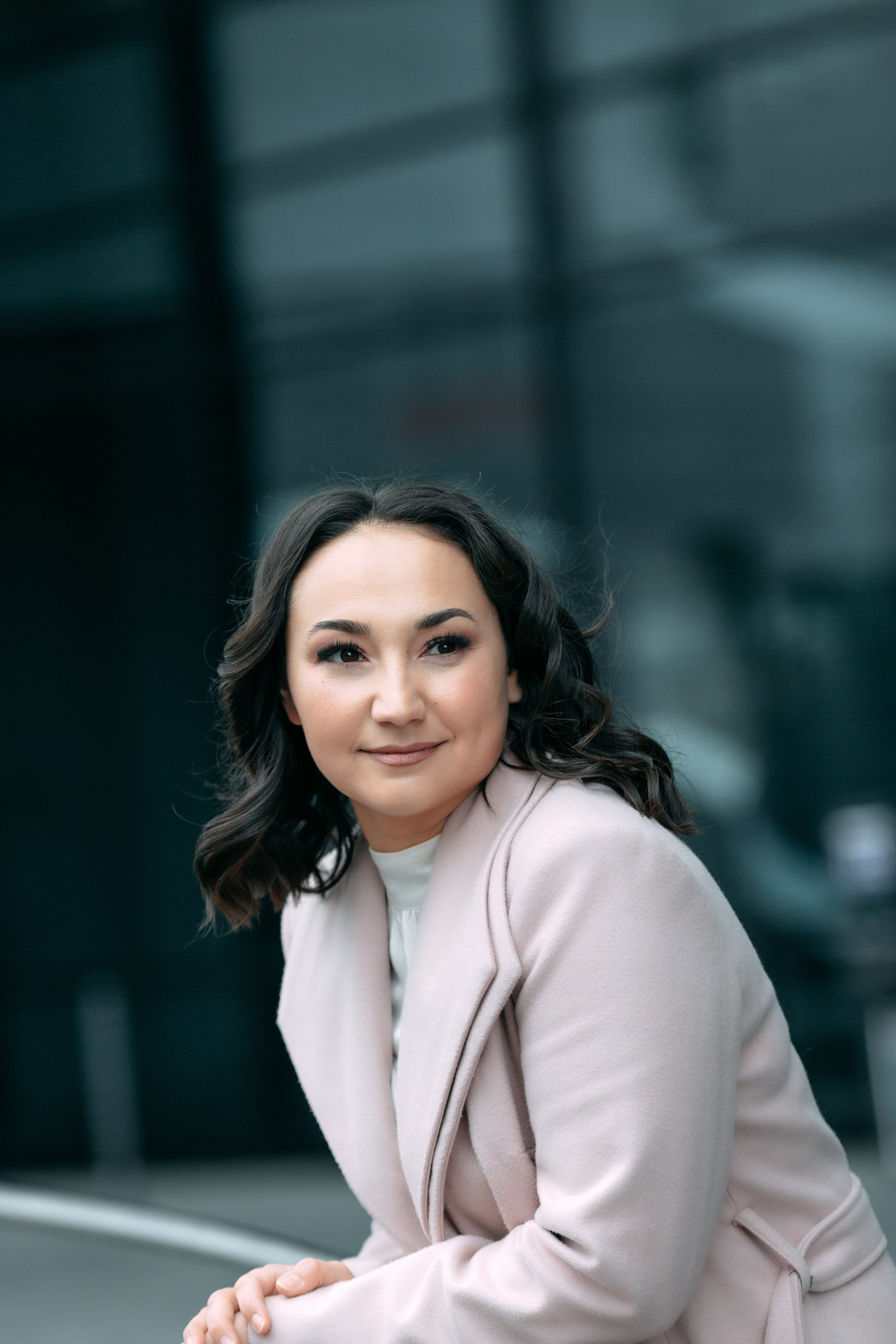 Business Fotoshooting für Yulia in Stuttgart. Professionele fotografin in Münsingen Olesia Wegele