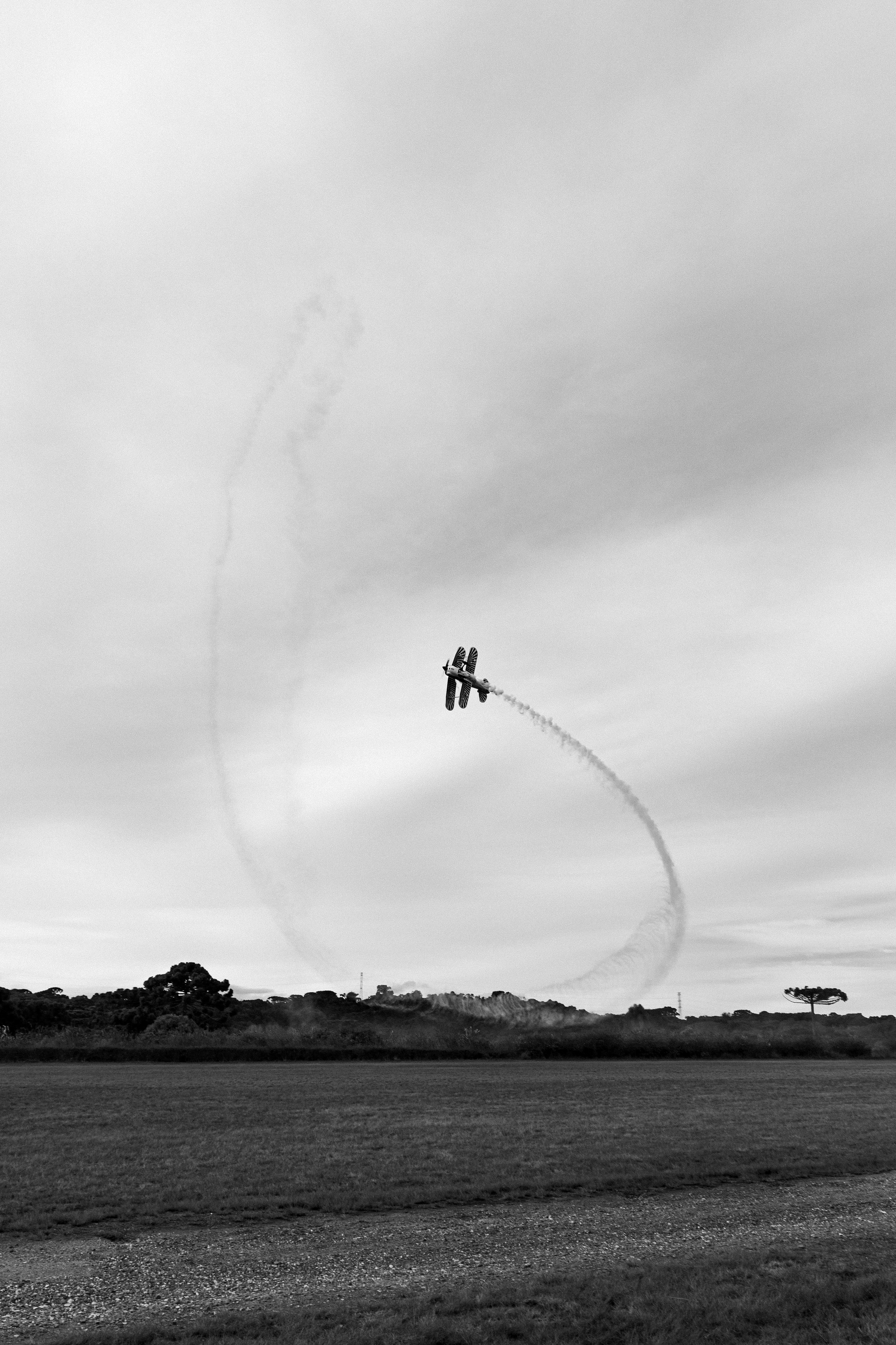 Silêncios em Cinza. Roberto Costa Curta — Fotografo