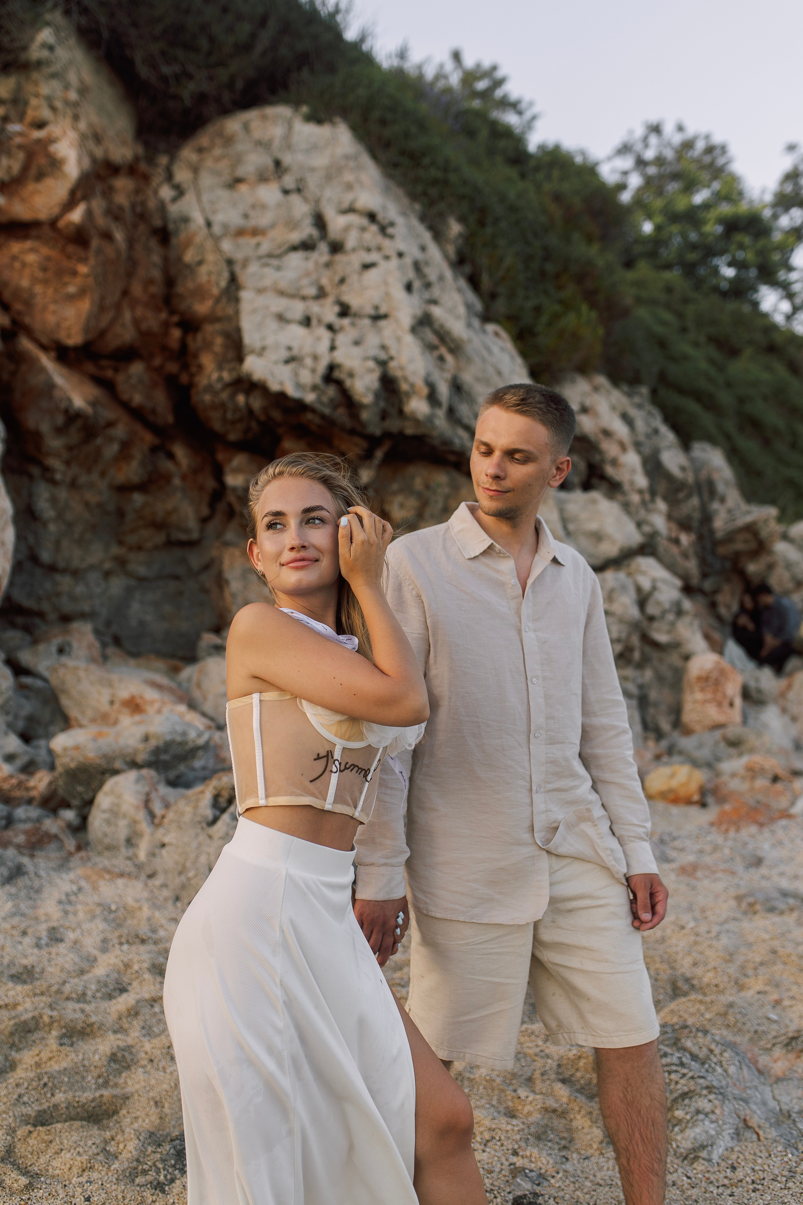 Фотограф в алании,Фотосессия в Алании, Фотограф Алания, свадебный фотограф в алании. Пляж. Love story на пляже клеопатры на закате. Аланья. Алсу Девели | Свадебный и семейный фотограф в Турции Алании, Алания, Аланья, Сиде, Белеке, Анталия