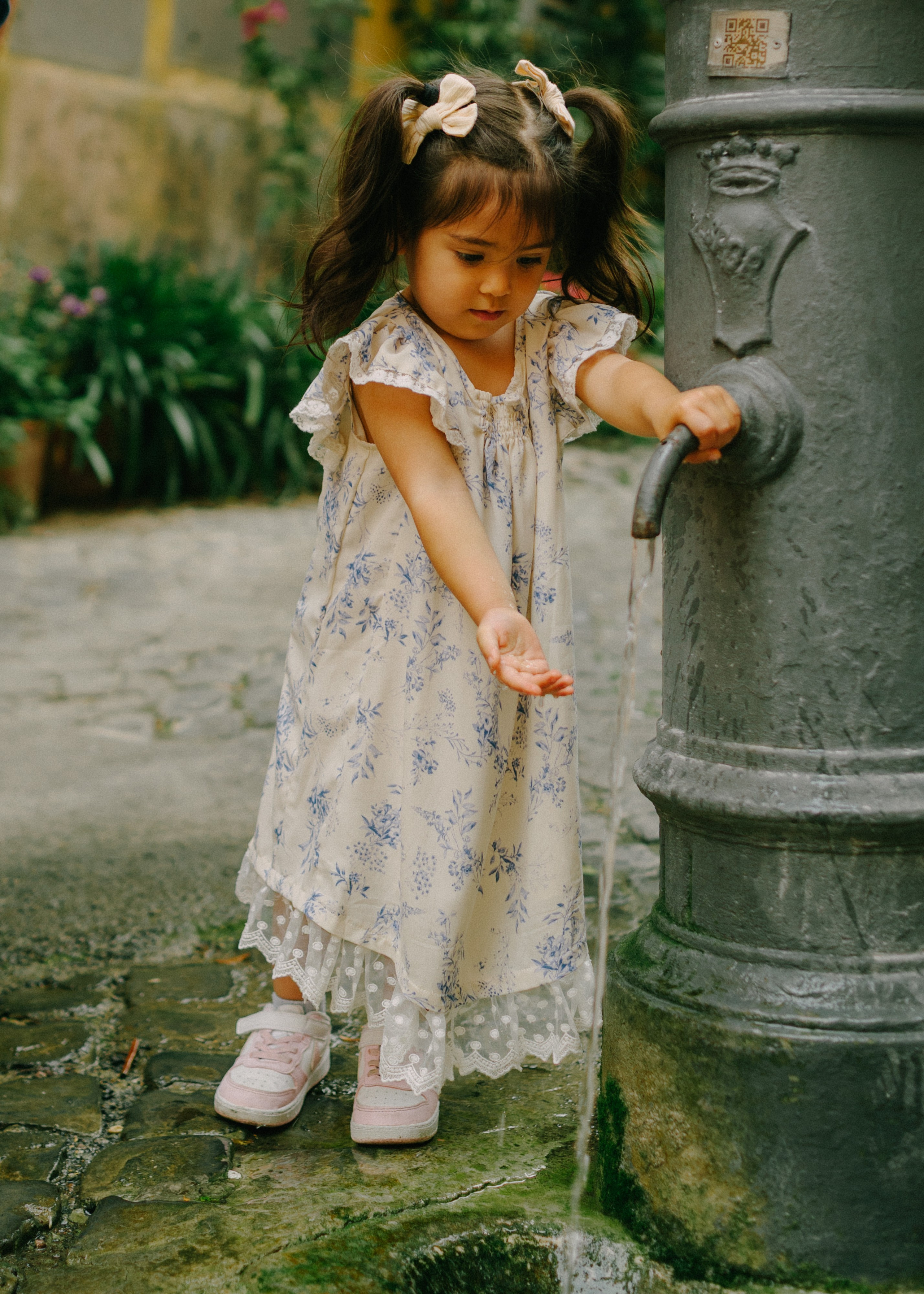 Colosseum Family shoot. Photographer in Rome and Italy. Stas Varych