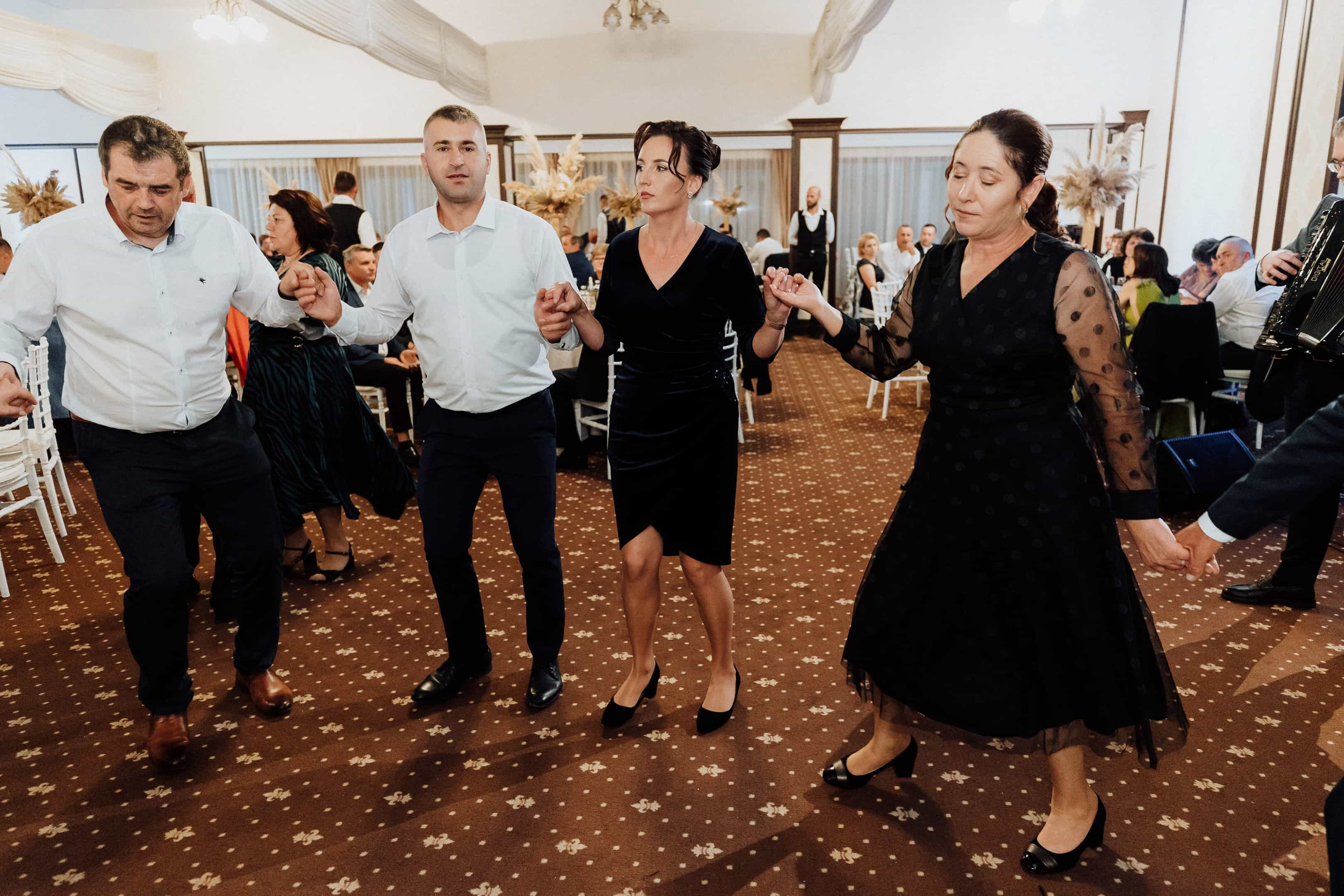 Stefanel & Elena. MovieFrames.ro