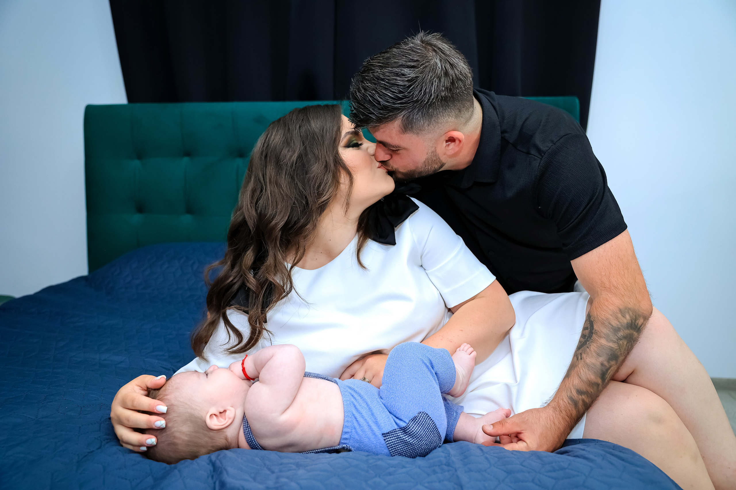 Andrei Damian. Moments By Gub