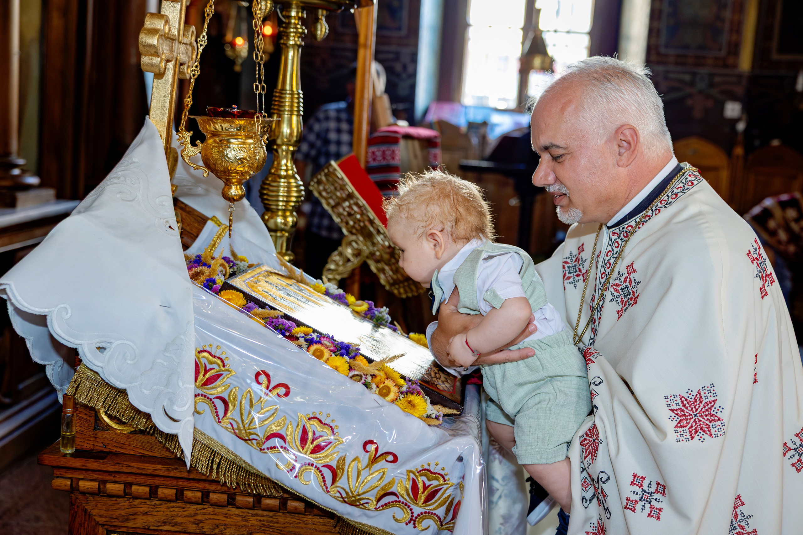 Eric Ionut. Moments By Gub