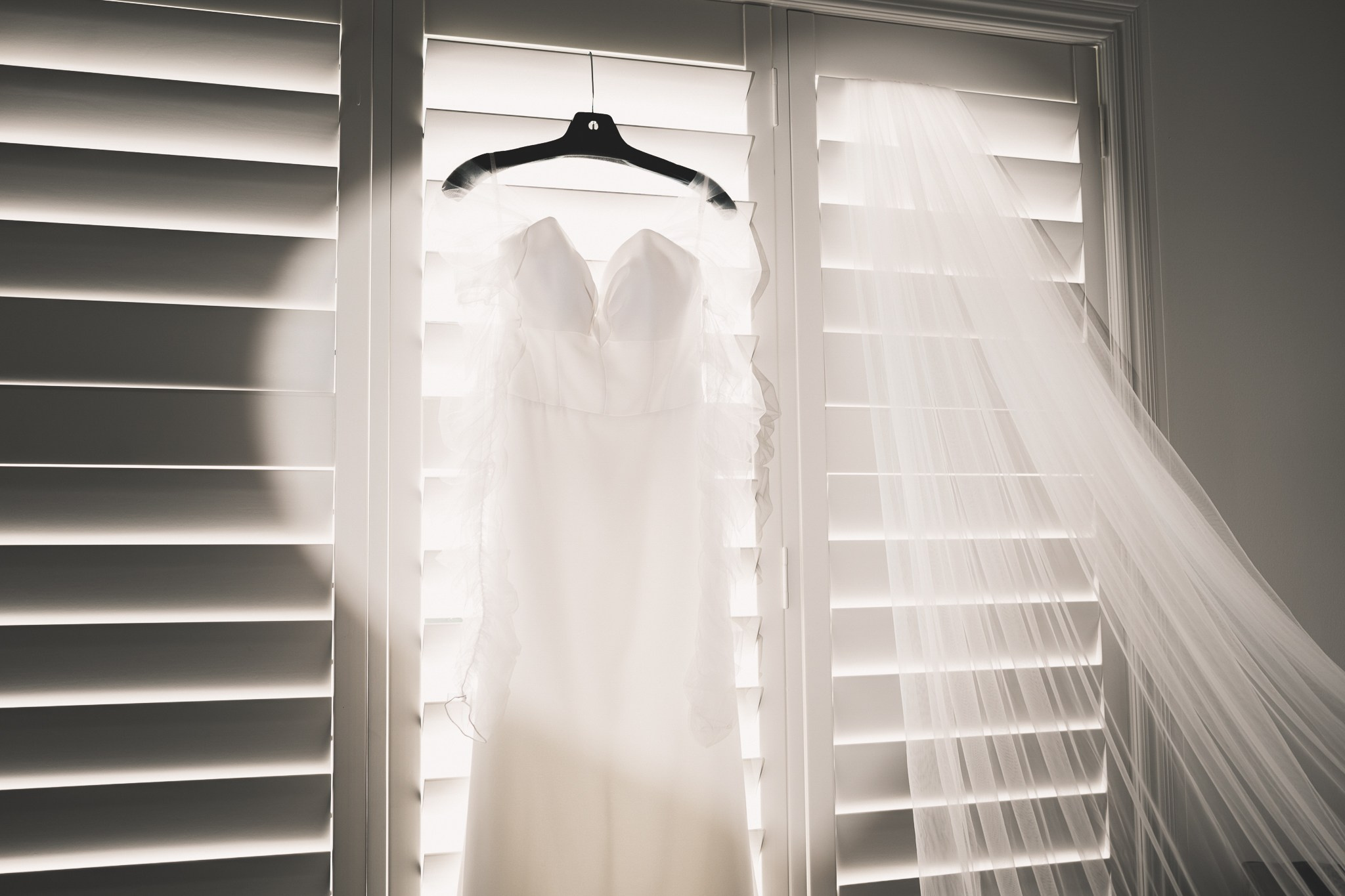 Elegant & Emotional Wedding Photography in Toronto | Madhurina Photography. Madhurina photography