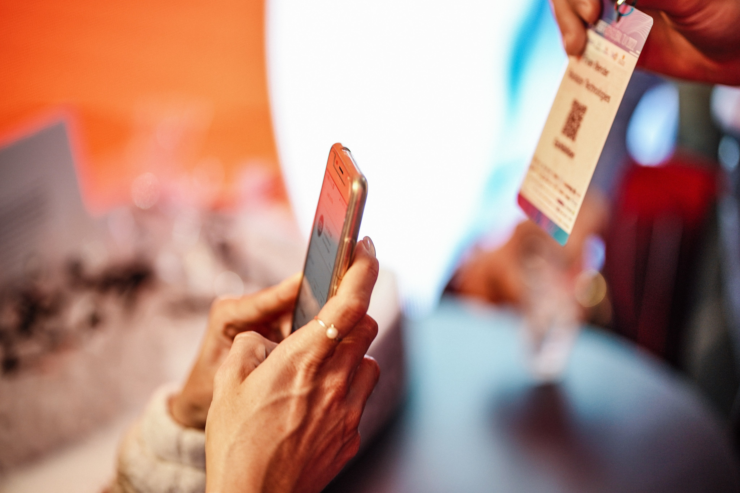 Business. Dmitry Gorodetsky Event Photographer