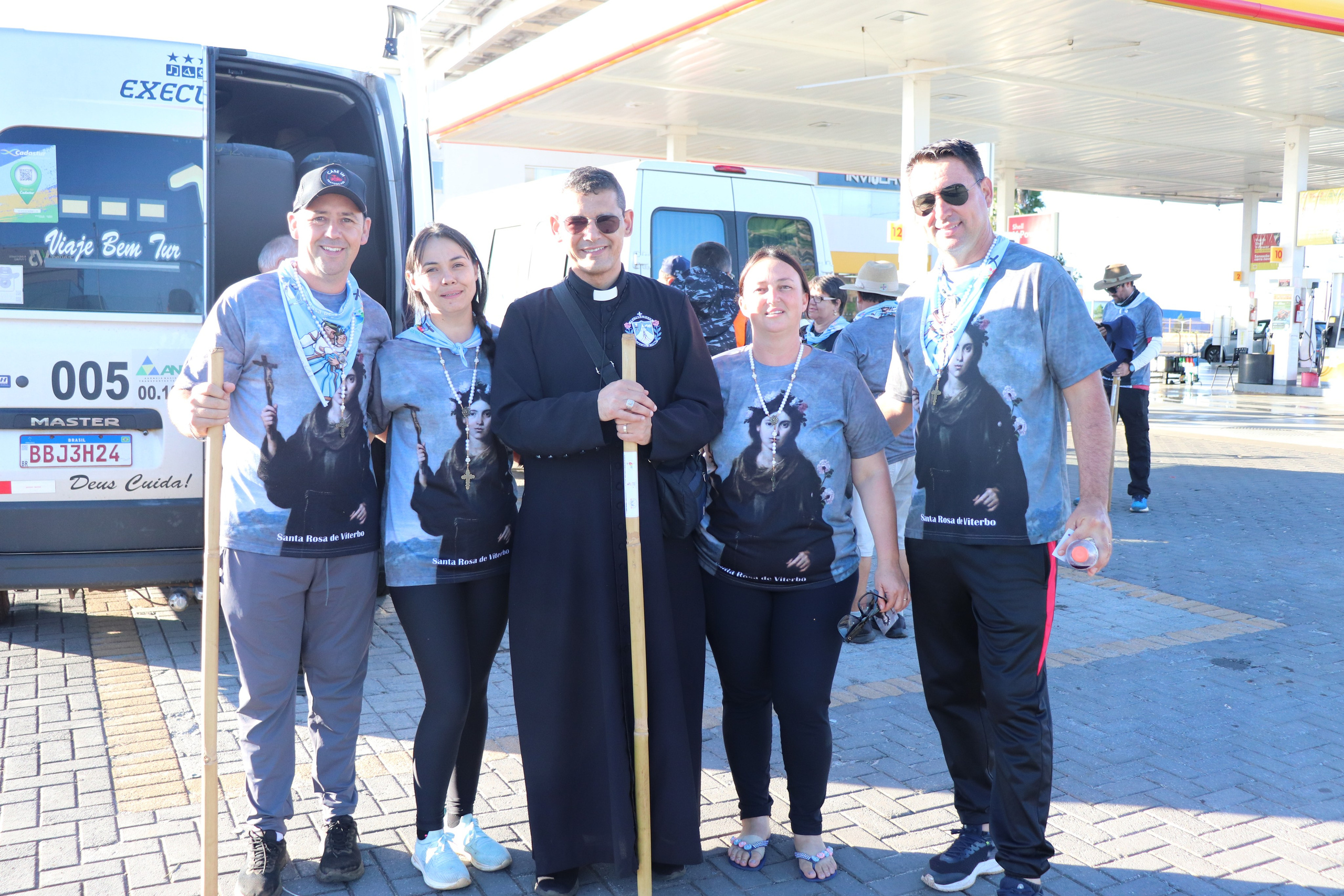 Peregrinação Nossa Senhora de Belém. Handa Produções