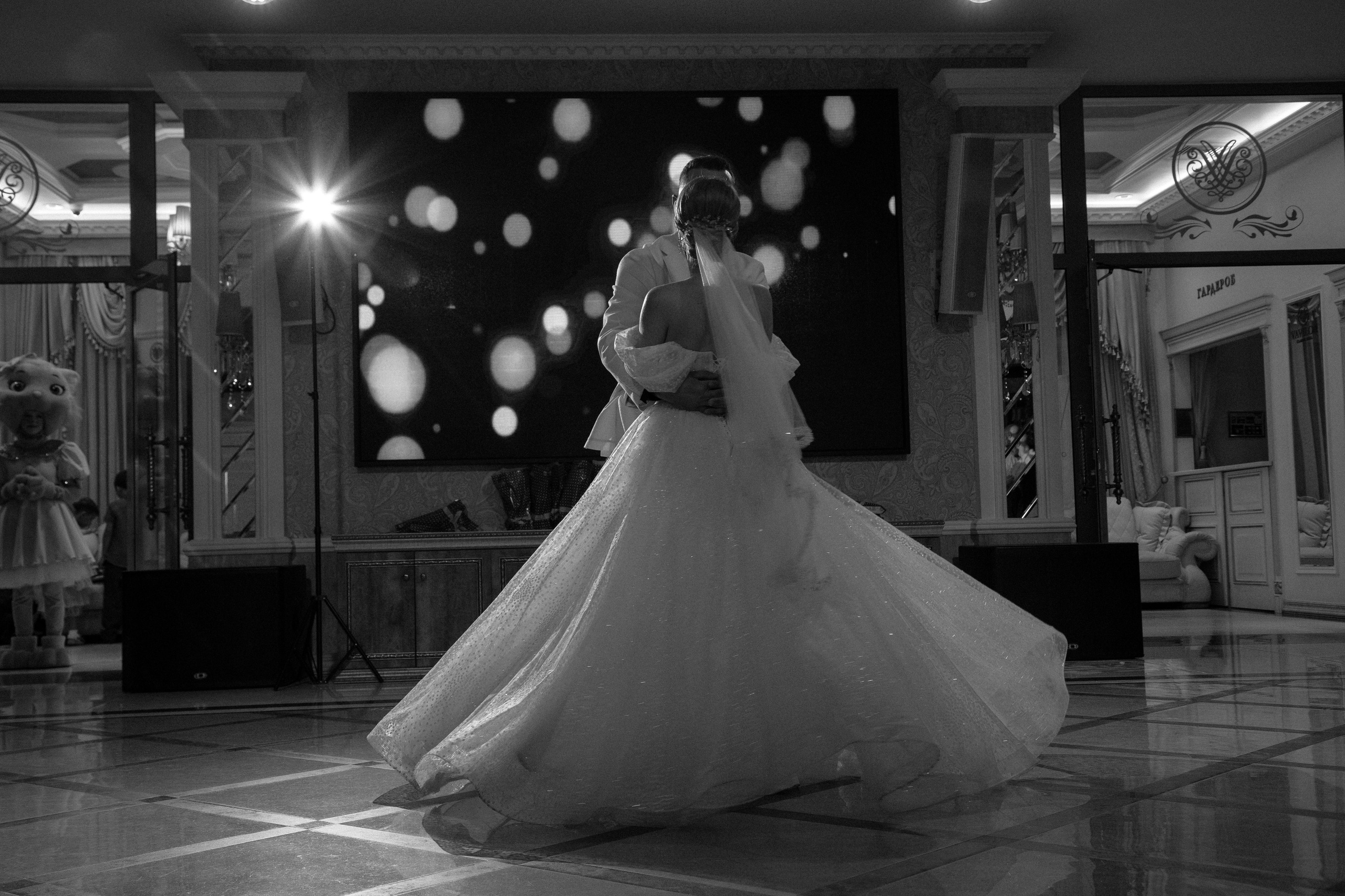 Emil & Maria. Свадебный фотограф в Бишкеке