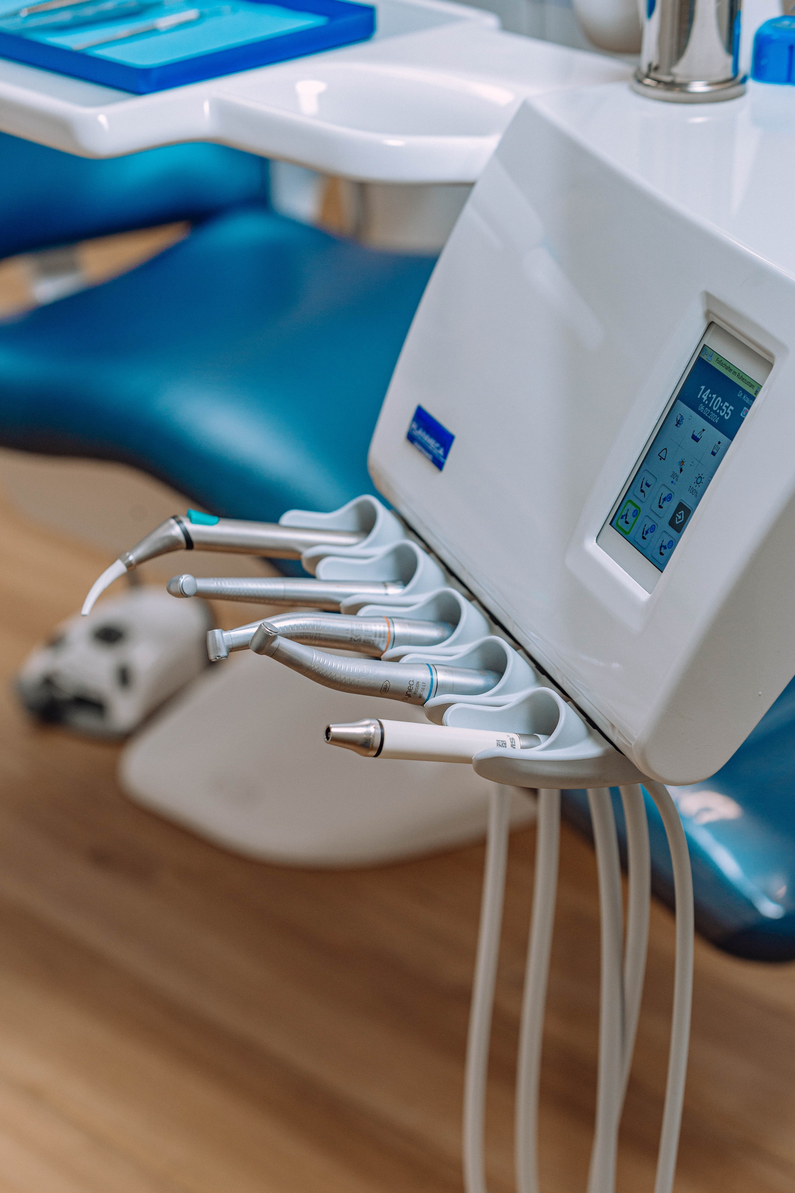 Zahnarztpraxis. Portrait family photographer in Berlin Elena Zakh