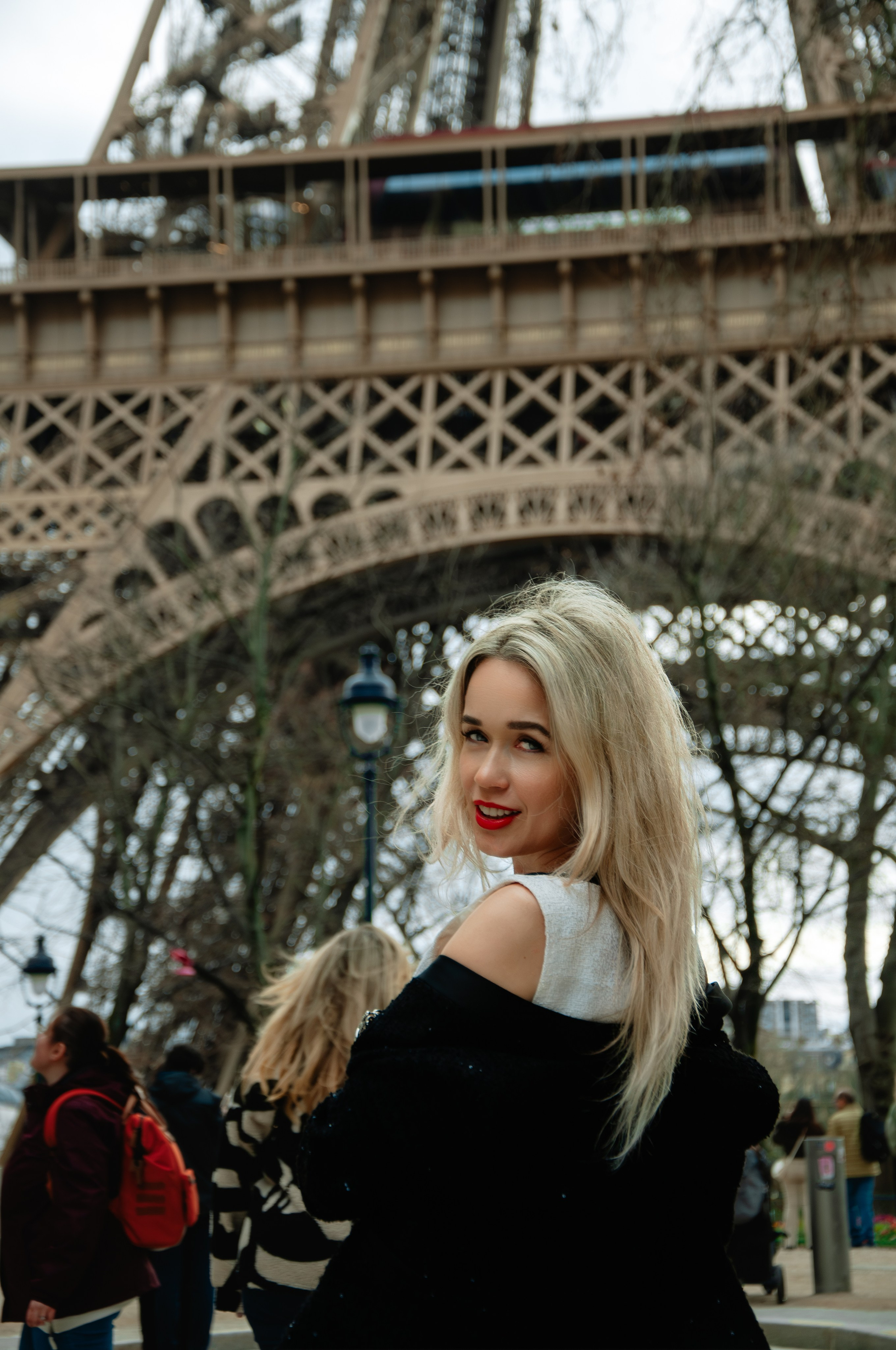 Фотосессия в зимнем Париже. Фотограф в Париже Полина Осипова