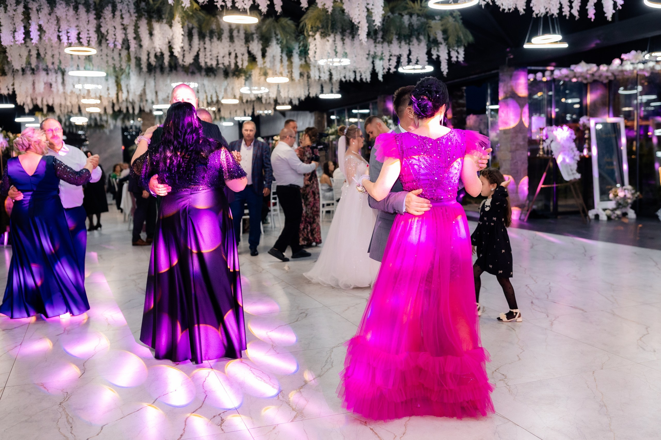 * fotograf stare civilă Siret* fotograf Bucovina* fotograf nuntă Suceava* fotograf Iași Botoșani* stare civilă tradițională* ie românească nuntă* AlinoFotoStudio* fotograf Andrei și Andreea- Alin Chirilă fotograf – stare civilă Siret, Suceava, Andrei și Andreea în ie tradițională, poveste spusă prin fotografiefotograf stare civilă Siret Suceava Alin Chirilă – miri îmbrăcați în costum tradițional bucovineanAlin Chirilă fotograf nuntă Siret Suceava – stare civilă autentică în Bucovina, emoții realefotograf Siret Suceava Alin Chirilă – Andrei și Andreea la starea civilă în ie tradiționalăstare civilă Siret fotograf Alin Chirilă – cadre naturale cu miri în costum popular din Bucovinafotograf nuntă Siret Suceava Alin Chirilă – povestitor prin fotografie, moment emoționant la starea civilăAlin Chirilă fotograf stare civilă Siret – iubire autentică surprinsă în stil documentarfotograf Bucovina Siret Alin Chirilă – stare civilă în ie tradițională, cadre pline de emoțieAlin Chirilă fotograf Suceava – Andrei și Andreea spun DA la starea civilă în Siretfotograf stare civilă Suceava Siret Alin Chirilă – poveste de iubire în stil tradițional românesc - Alin Chirilă fotograf profesionist, AlinoFotoStudio, fotograf evenimente Siret, Suceava County, Iași, Bacău County, Botoșani, Neamț County, fotograf nunți, botezuri, cununii civile, portrete și momente autentice surprinse elegant.- Alin Chirilă surprinde momente elegante de nuntă și evenimente speciale prin AlinoFotoStudio, fotograf disponibil în Siret, Suceava County, Iași, Bacău County, Botoșani și Neamț County, specializat în nunți, botezuri și cununii civile. - Alin Chirilă fotograf profesionist, AlinoFotoStudio, fotograf nuntă și evenimente în Siret, Suceava, Iași, Bacău, Botoșani și Piatra Neamț, fotograf nunți, botezuri, cununie civilă, ședințe foto, trash the dress, logodnă, familie, portrete și fotografii autentice. - AlinoFotoStudio by Alin Chirilă, fotograf evenimente premium în Suceava County, Iași County, Bacău County, Botoșani County și Neamț County, fotograf de familie, fotograf ceremonii religioase, petreceri și momente emoționante. - Alin Chirilă fotograf, povestitor prin fotografie, servicii foto profesionale pentru mireasă, mire, pregătiri nuntă, biserică, restaurant, valsul mirilor, tradiții românești și amintiri de neuitat în Moldova.