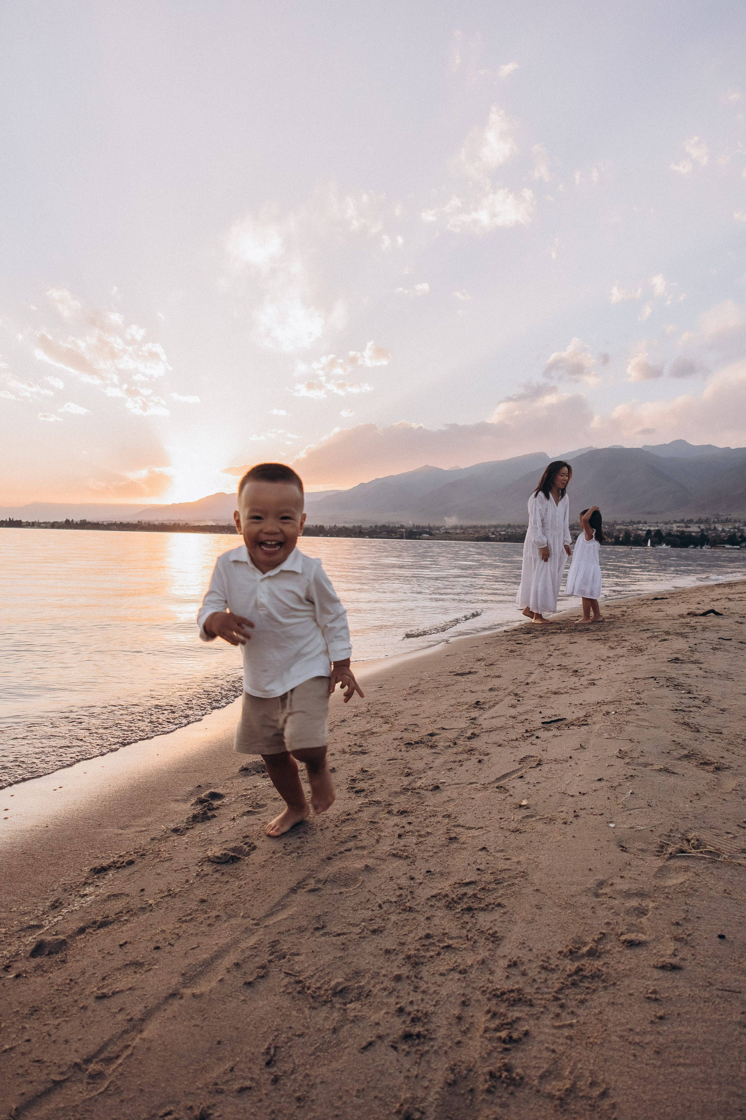 Love in every frame. Birth, Family, Newborn photographer in Dubai| Eliza Baitikova