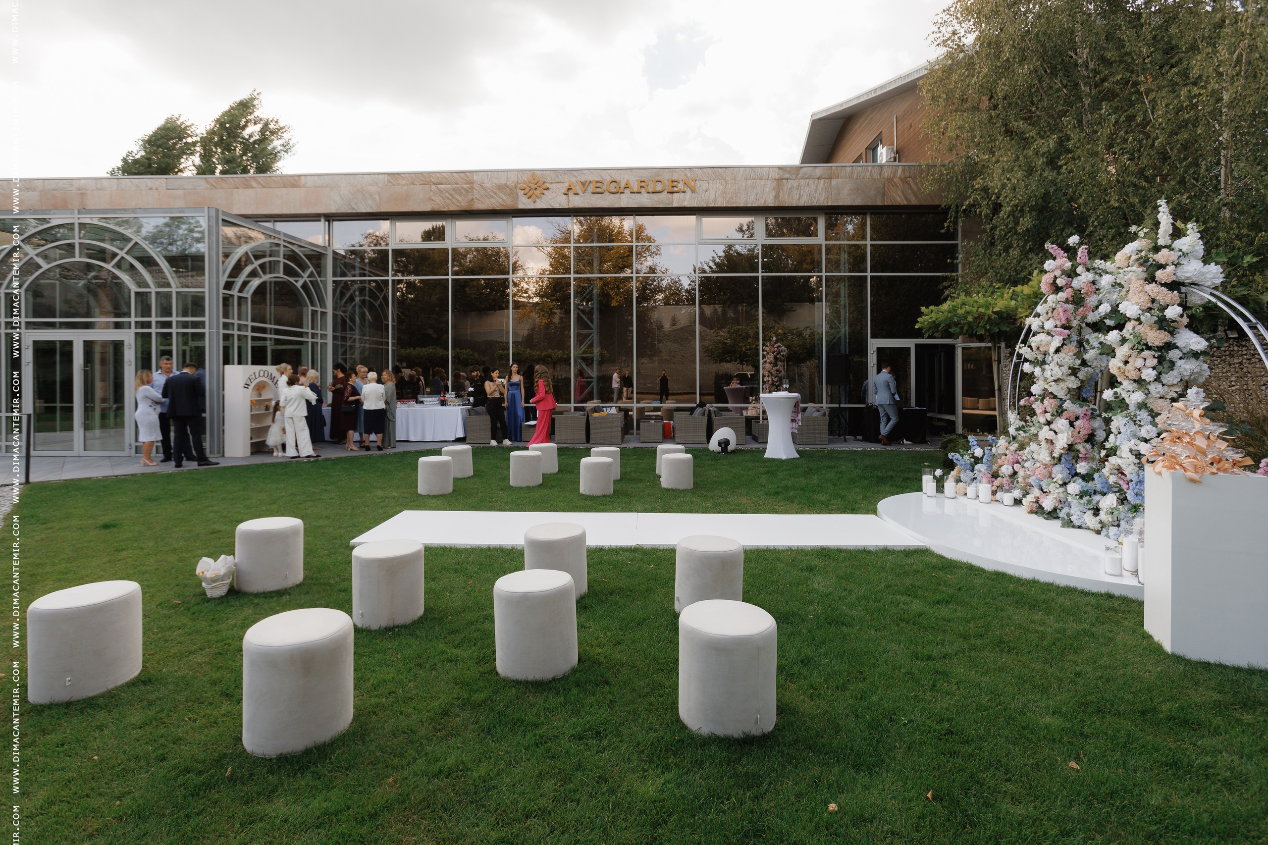 VLAD + YANA. Fotograf de nuntă în Chisinau, Moldova. Poze și Video Comerciale