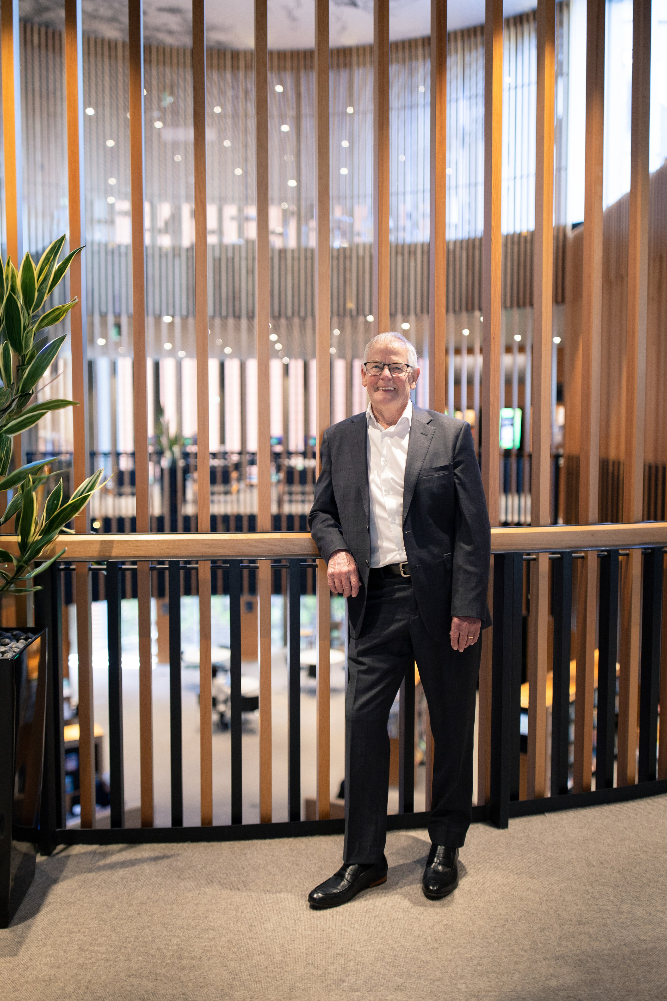 Ron Cole, Financial broker