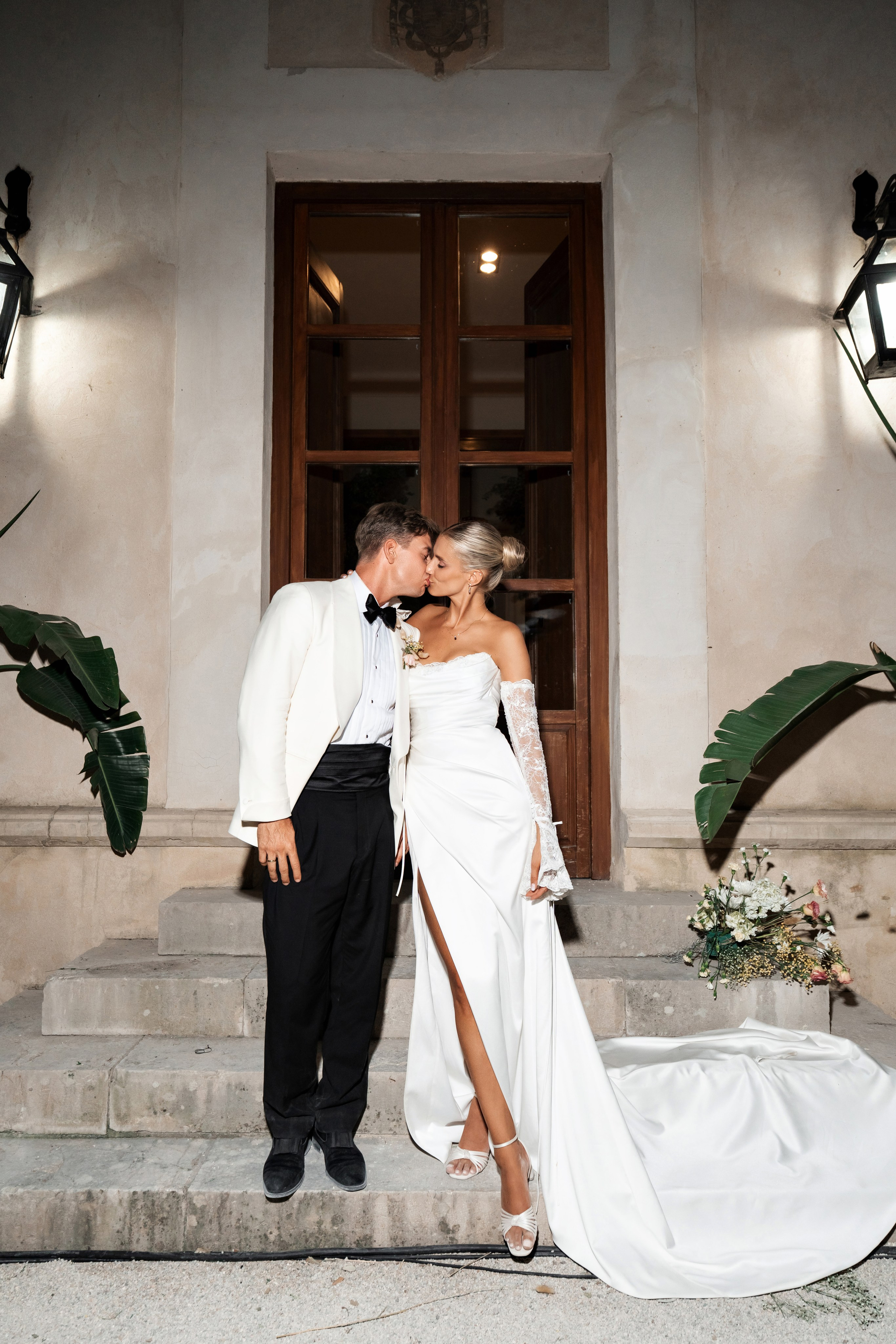 LILLIAN & ALEXANDER. Wedding Photographer in Marbella, Como, Tuscany, Cannes