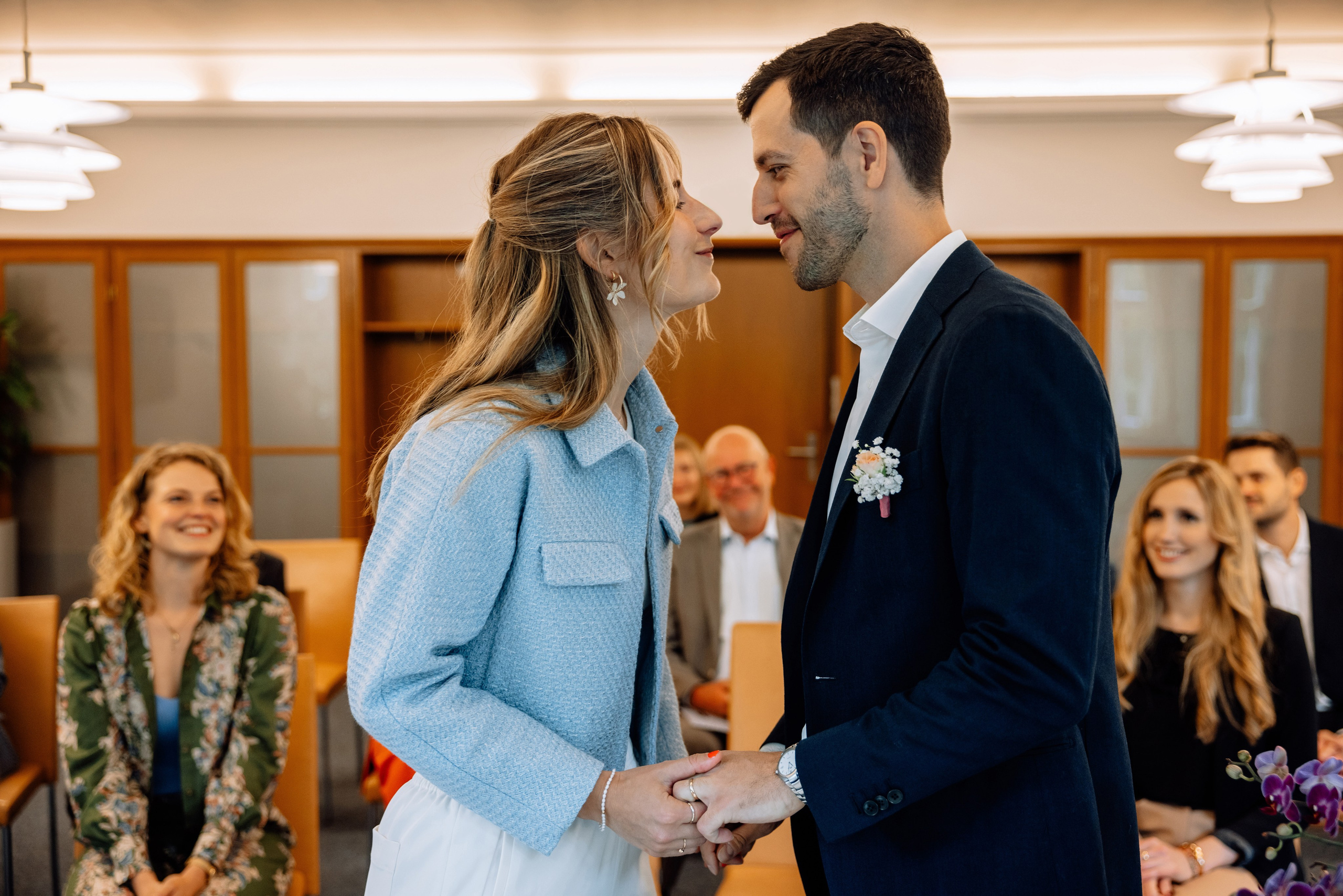 Austausch der Eheringe im Standesamt Schwabing – intime Zeremonie Mandlstraße 14