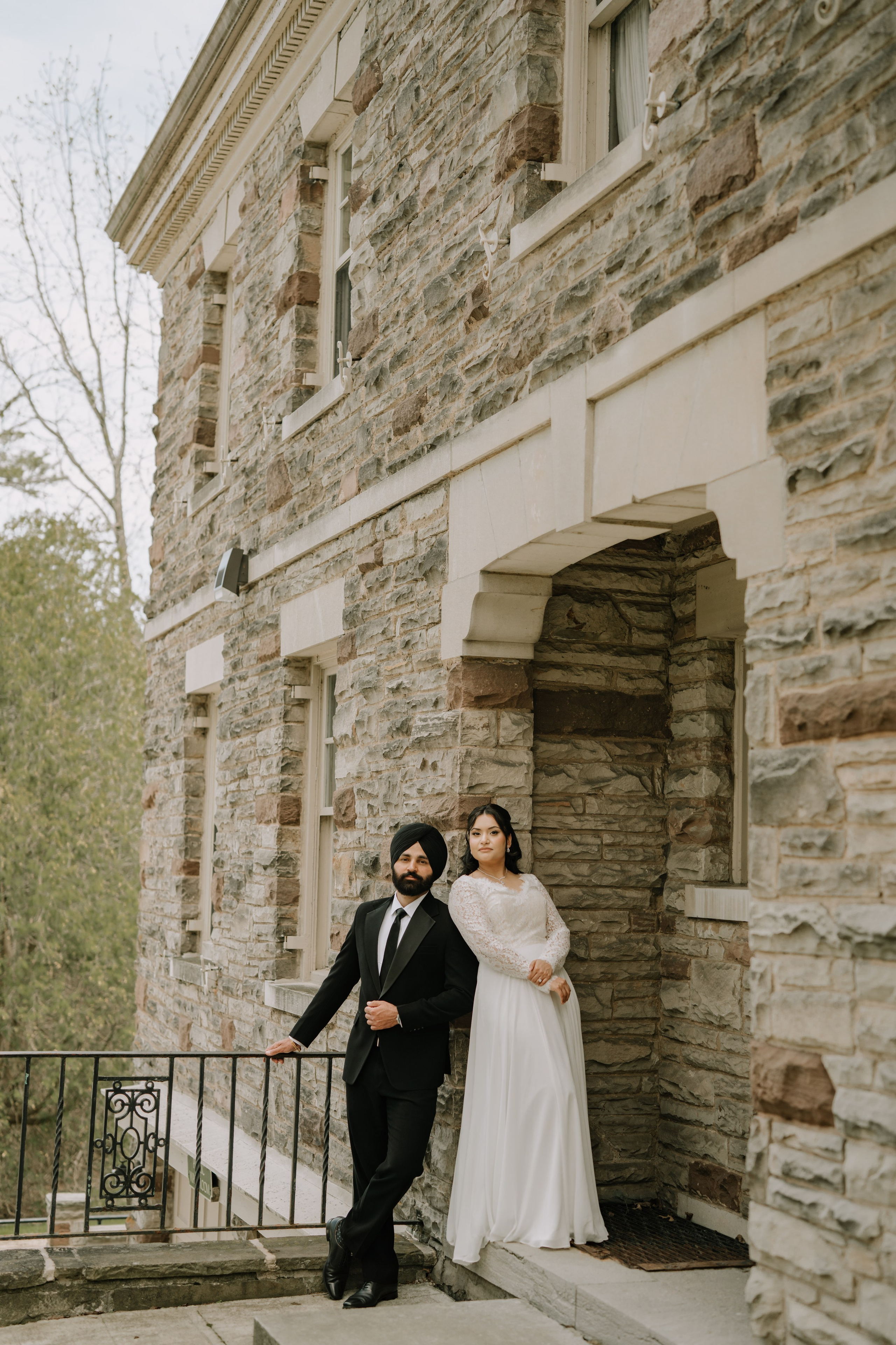 Gagan & Jasmeen. Wedding Photographer & Cinematographer studios