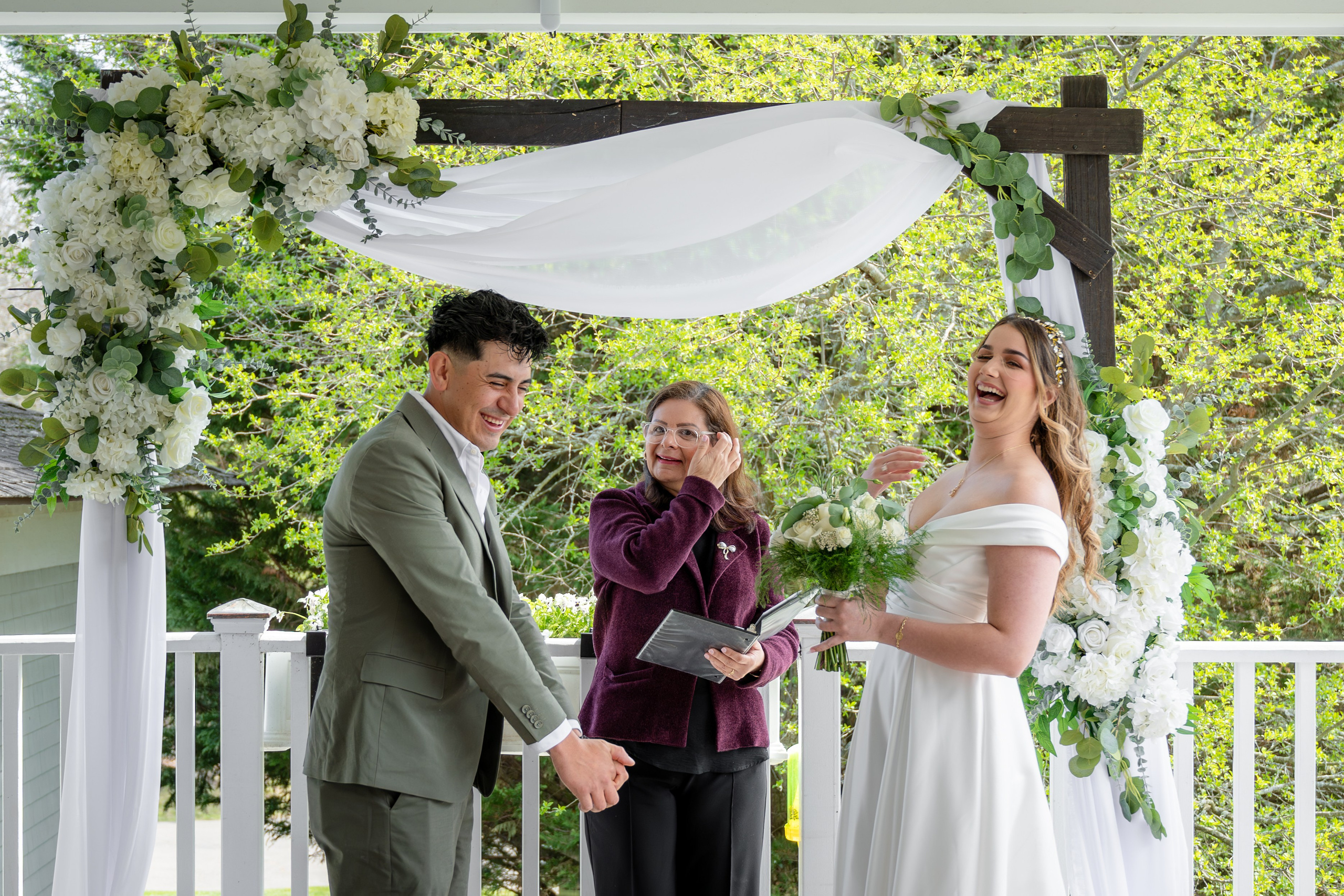 Weddings. Secret Proposals • Micro Weddings • Elopements • Parties in NYC, NJ, CT
