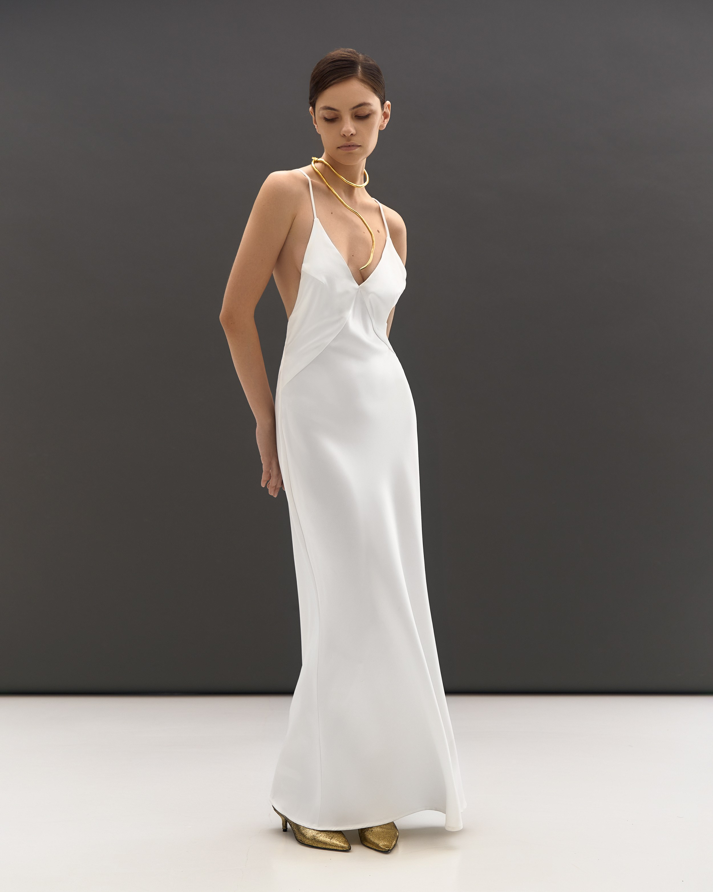 FASHION. Fashion and advertising photographer Alina Mikhalkovich Dubai