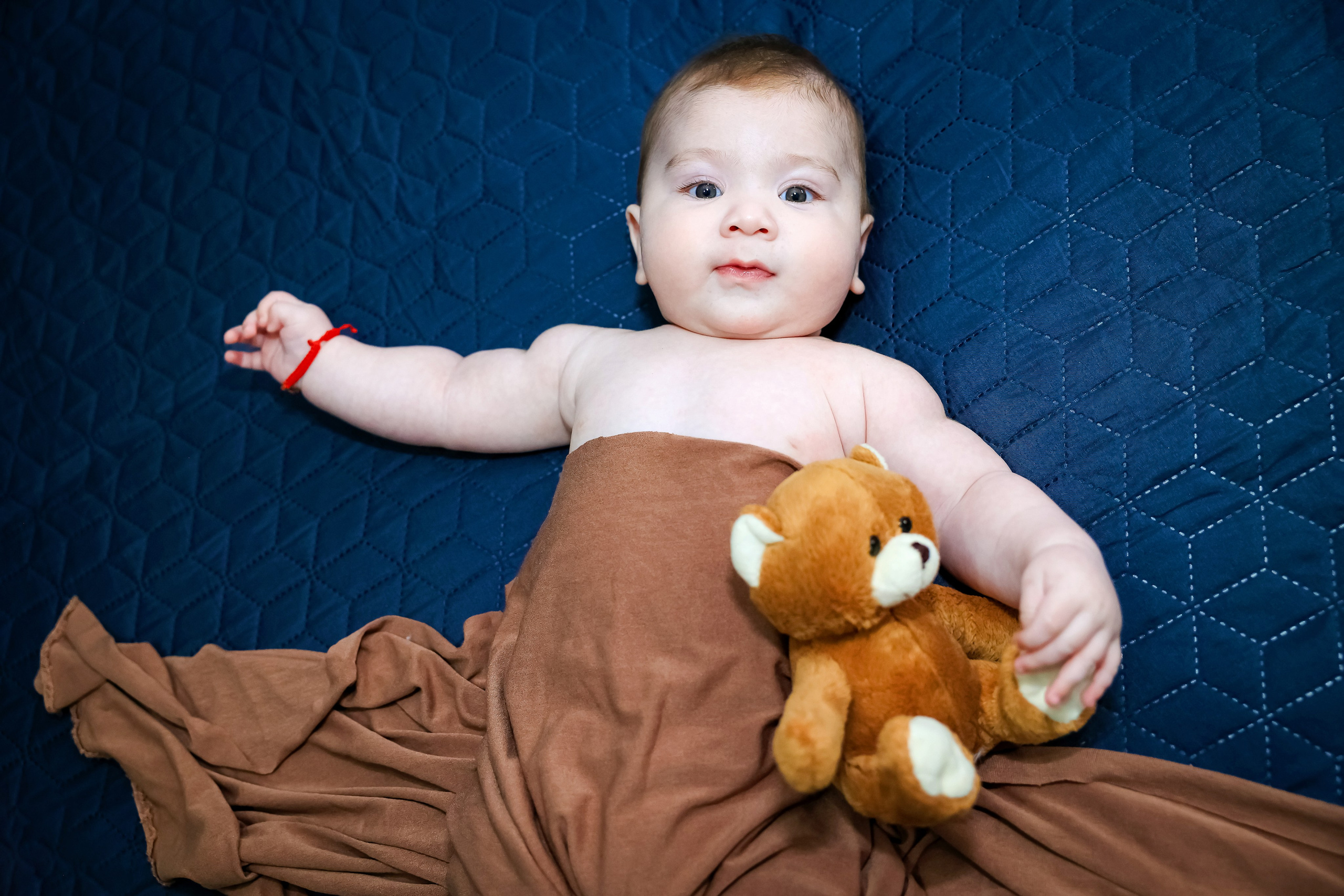 Andrei Damian. Moments By Gub