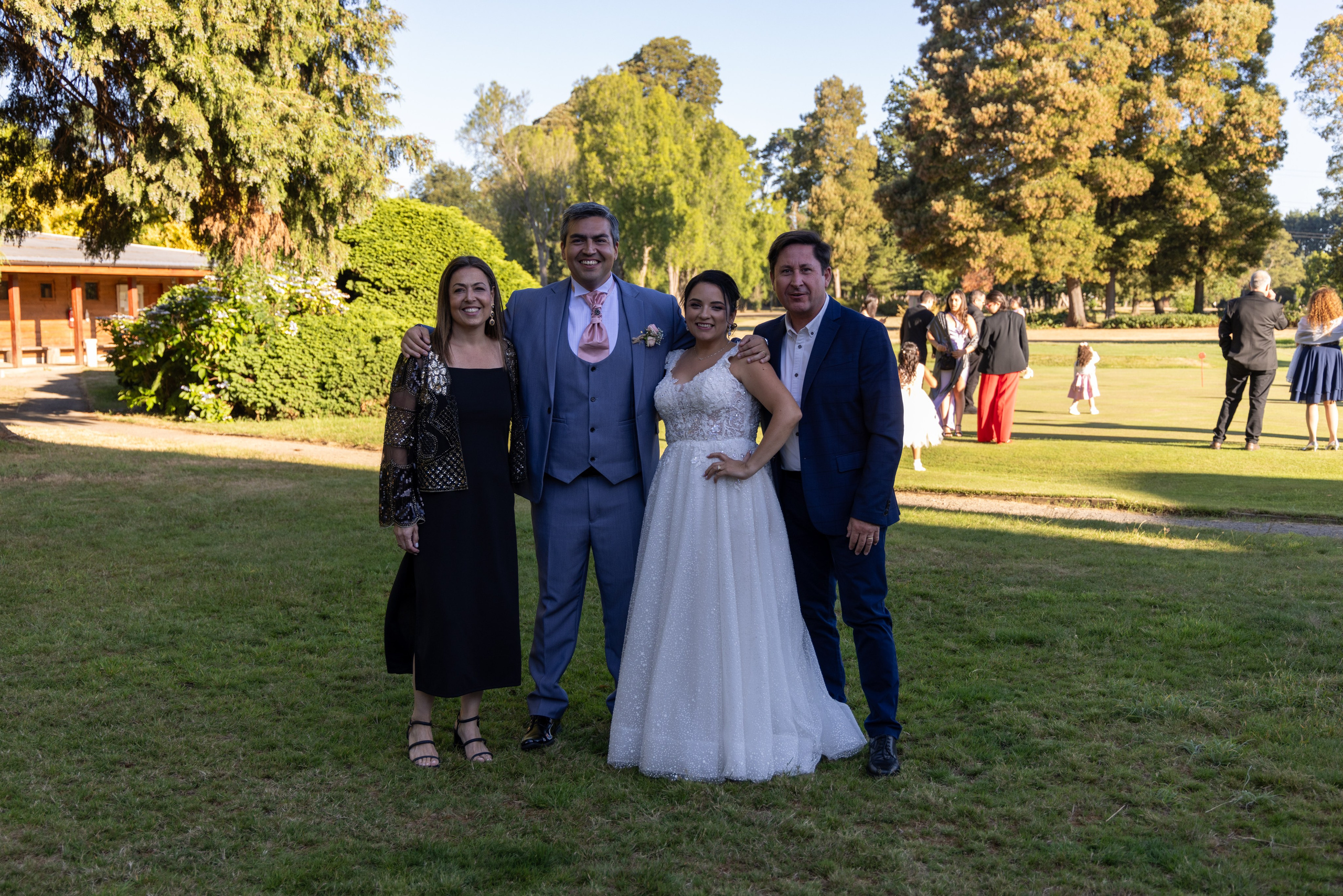 Katherin y Daniel. Dinka & Emilio - El arte de preservar lo que no se repite