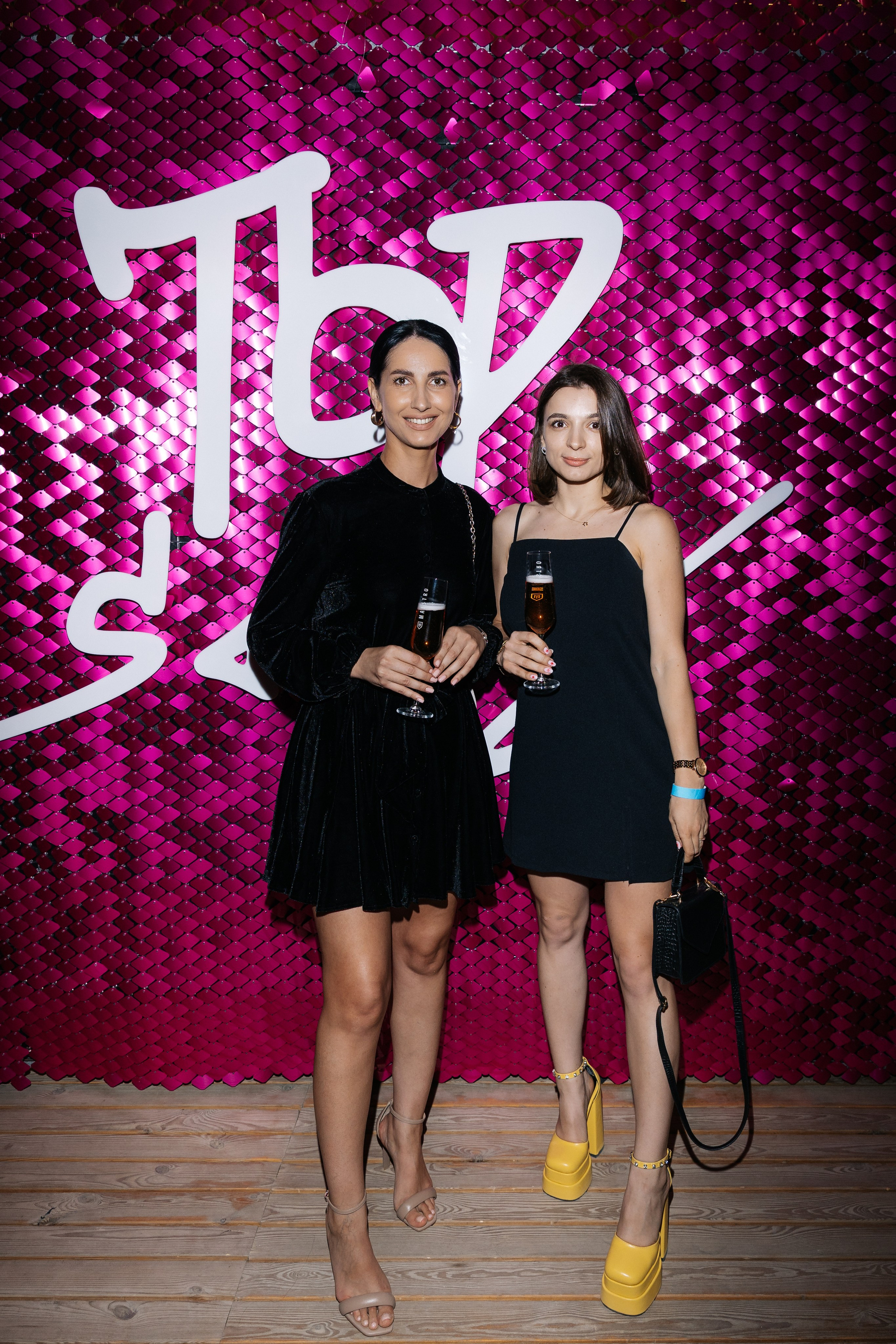 TOP SEXY — VIP MAGAZIN. Fulga Photographer