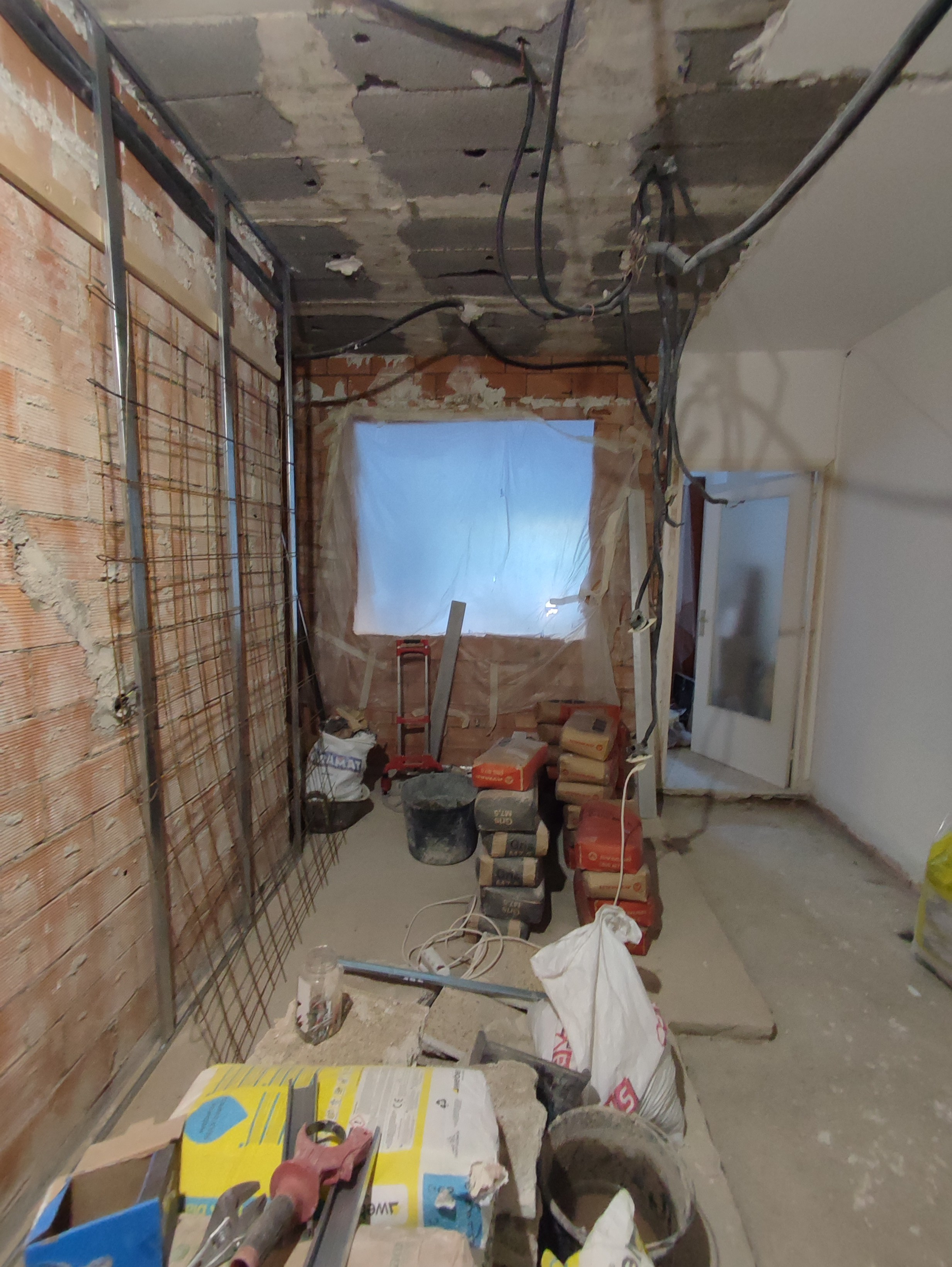 Proyectos. Reformas integrales de pisos, baños y cocinas con aislamiento acústico en Barcelona | B22 Reforma