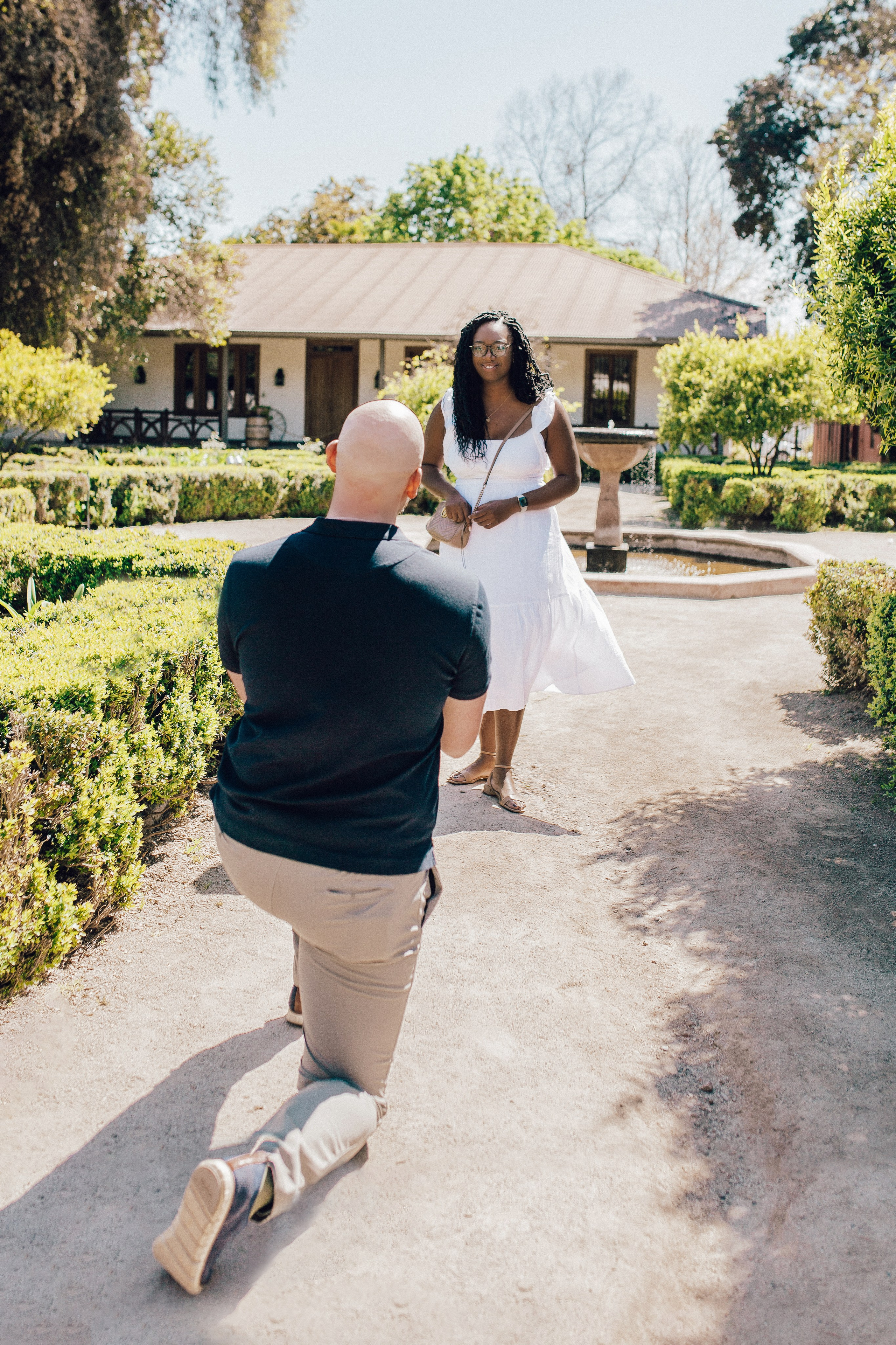 Anita & Kevin. Wedding proposal at Santa Rita. Photographer in Santiago, Chile Anna Almazova